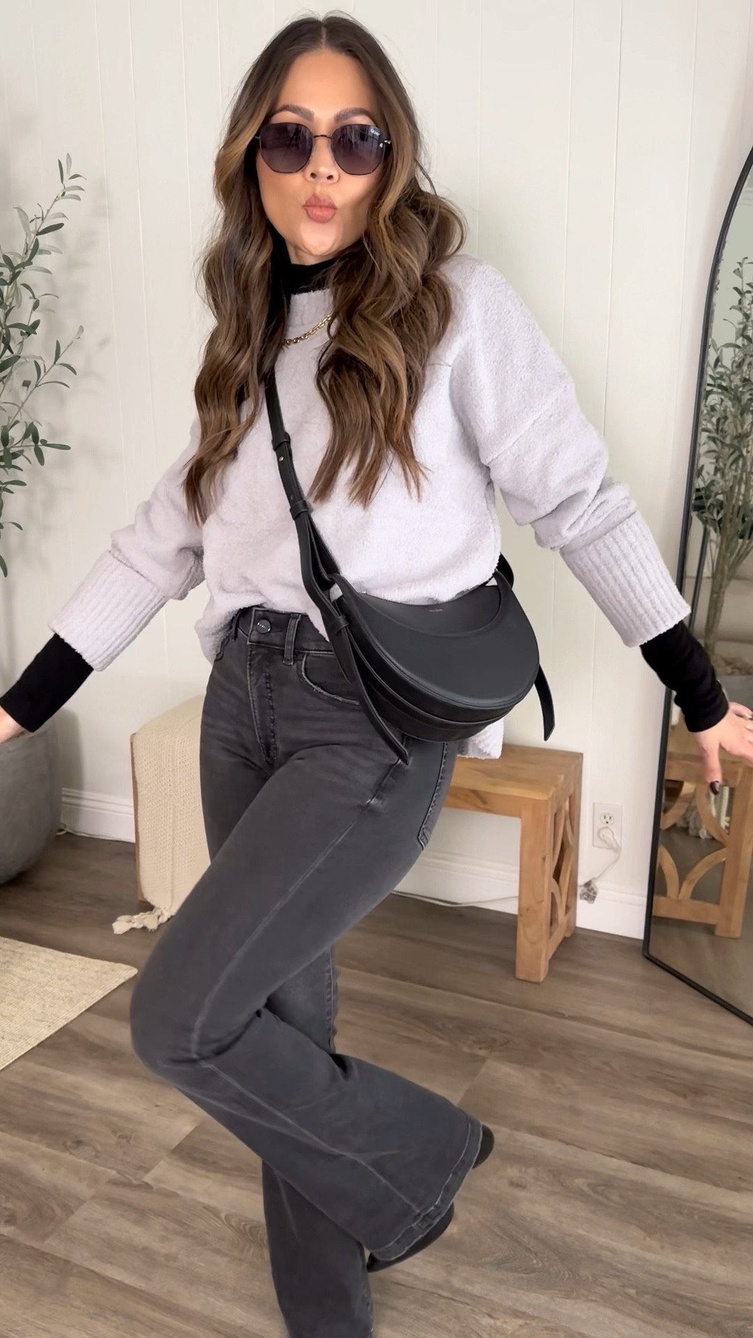 Newest obsessions:  flare jeans + layering oversized sweaters 

Wearing a small in top + sweater and size 4 in jeans 

Winter Outfits

#LTKSeasonal #LTKMostLoved #LTKU