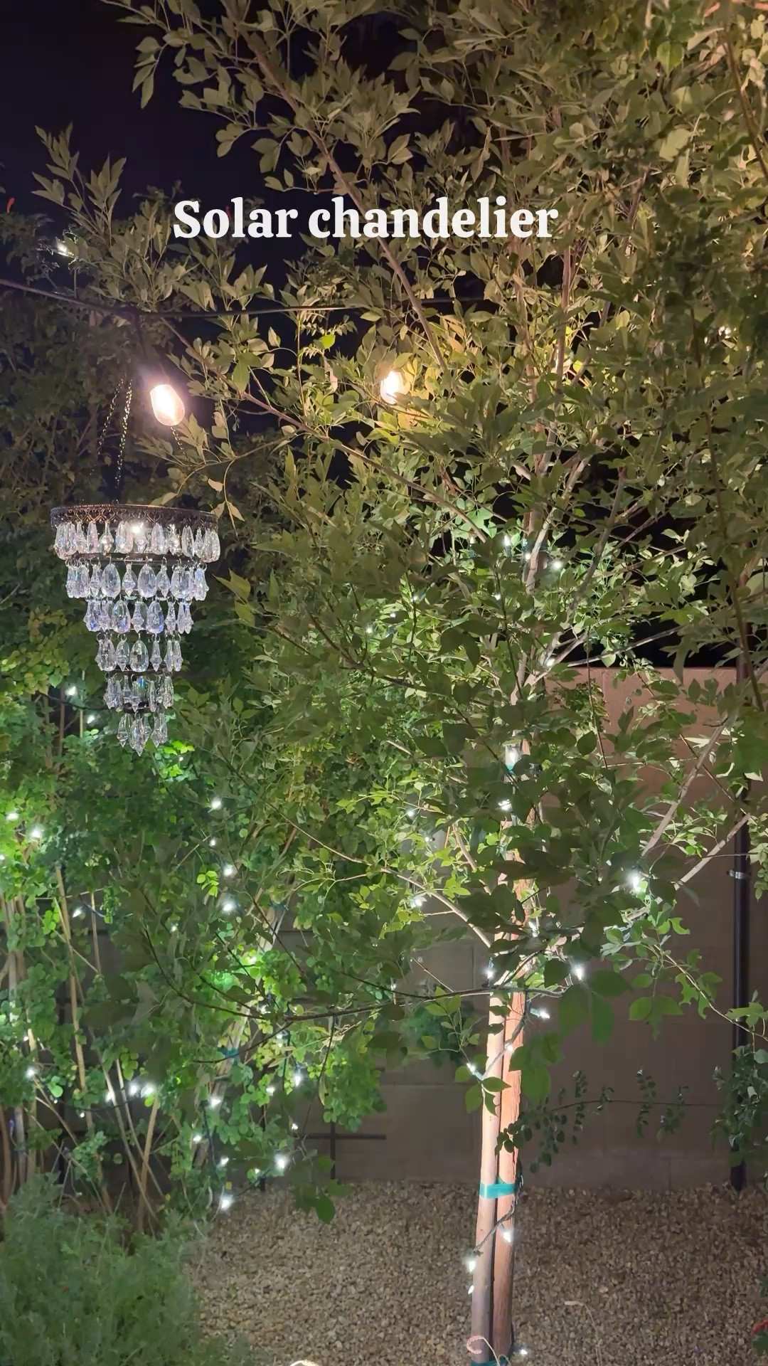 ✨Solar chandelier ✨

Outdoor chandelier, solar lighting, solar chandelier

#LTKHome