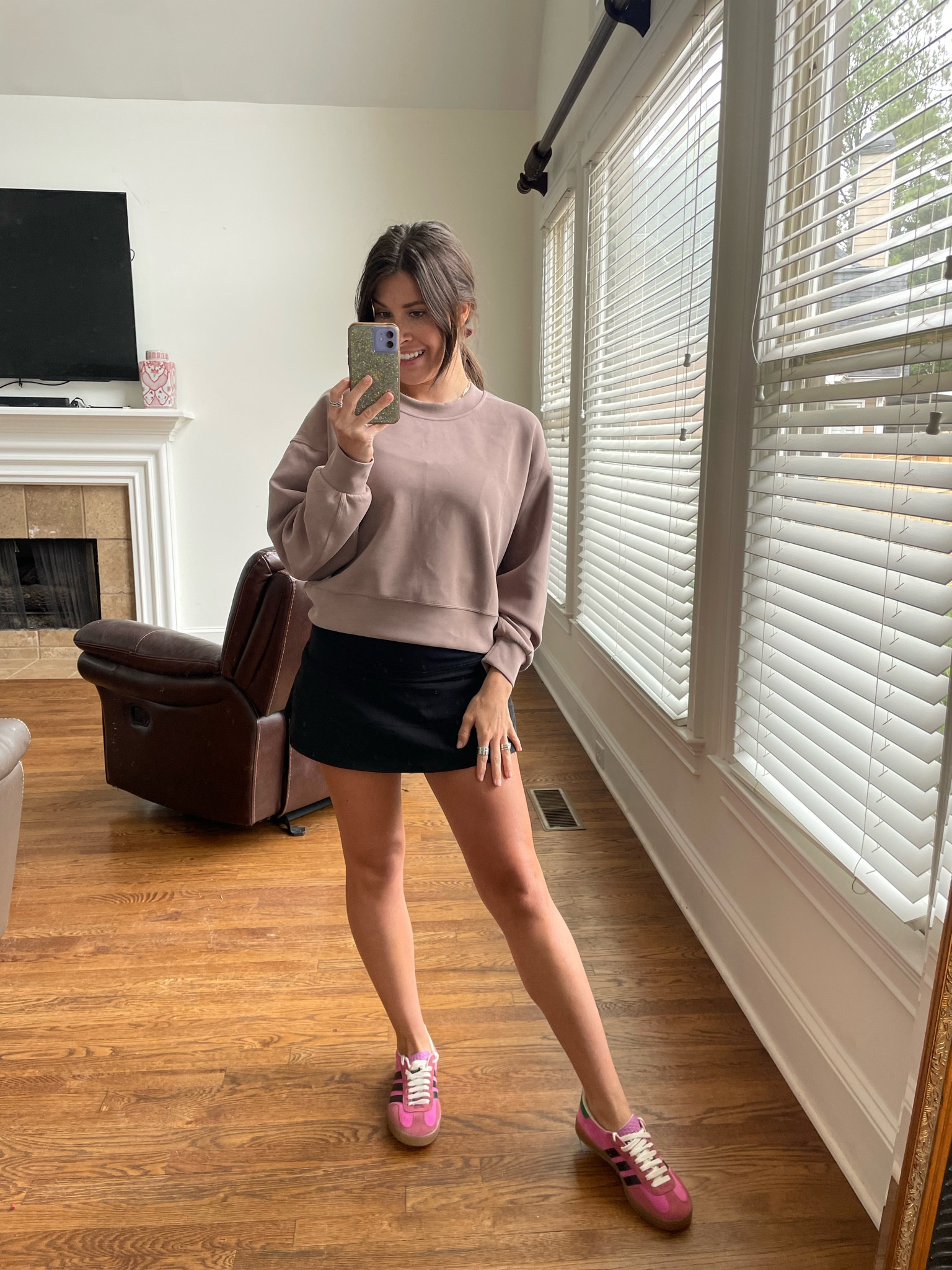 Lululemon and Gucci outfit 

#LTKTravel #LTKStyleTip #LTKFindsUnder100