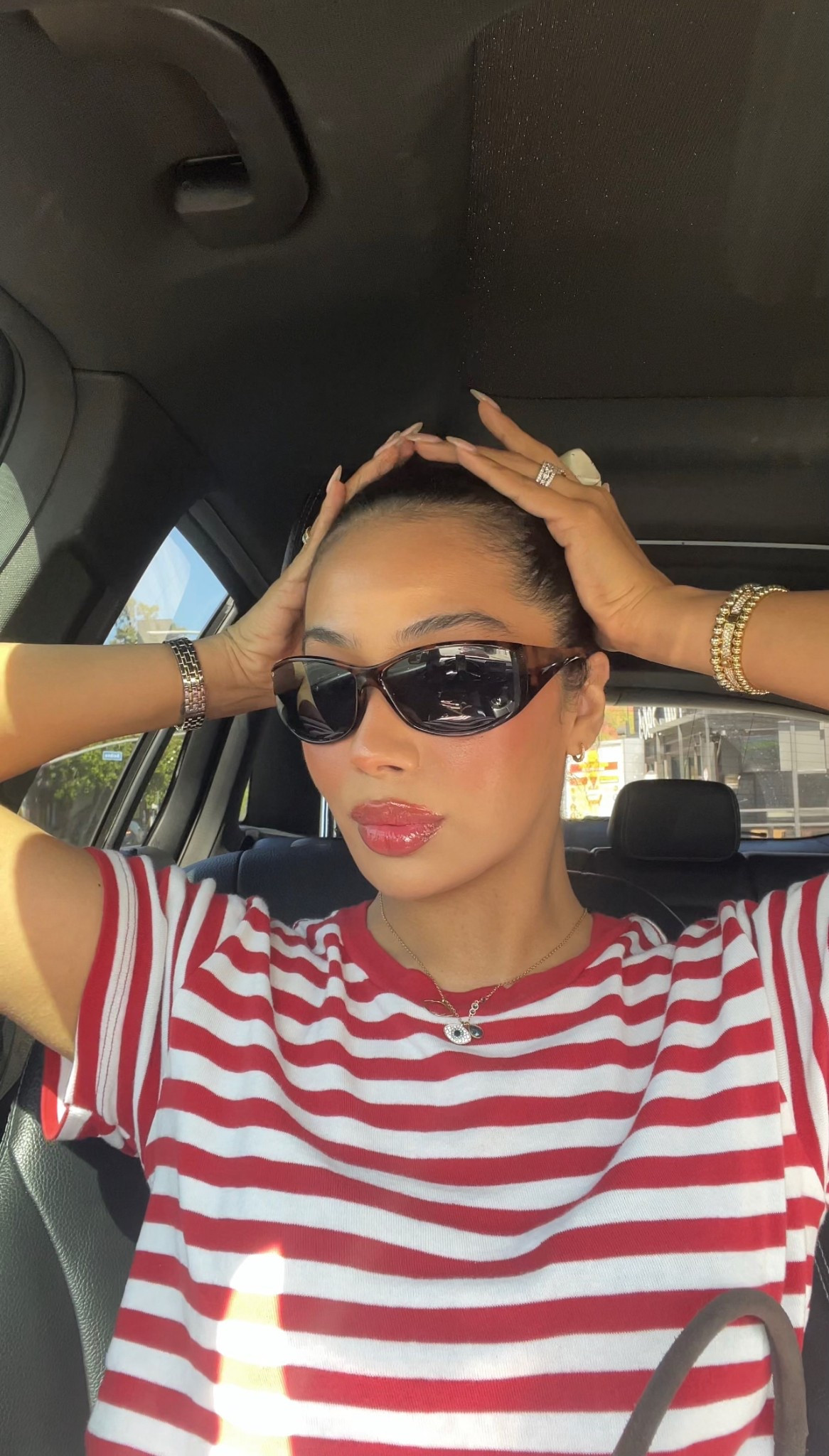 Effortless chic & put together ♥️ 

#LTKBeauty #LTKFindsUnder100 #LTKStyleTip