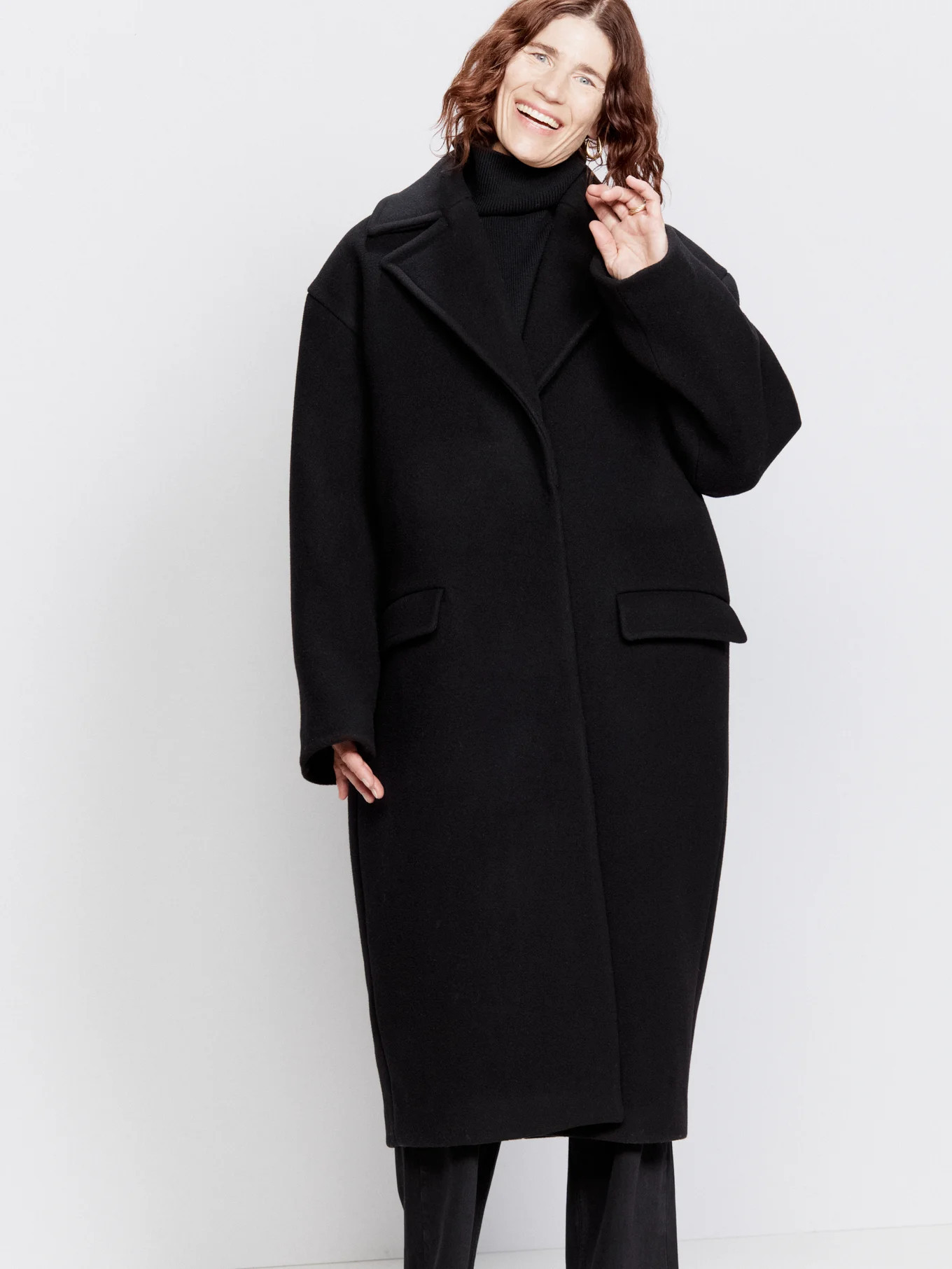 Exaggerated shoulder wool cocoon coat | Raey | Matches (US)