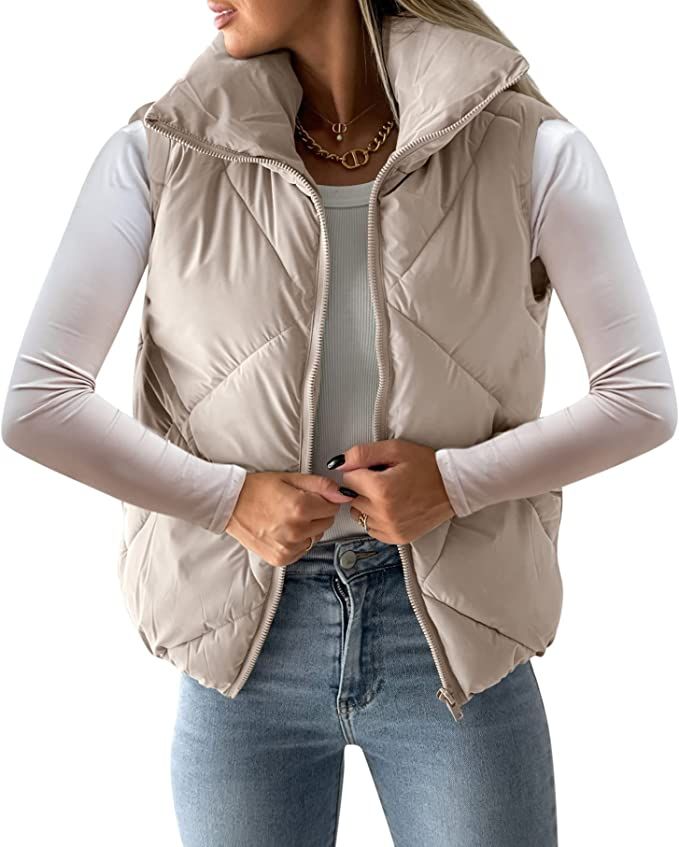 Newffr Womens Quilted Cropped Puffer Jacket Long Sleeve Full Zipper Pocketed Warm Short Bubble Co... | Amazon (US)