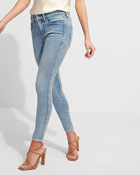 Mid Rise Light Wash Skinny Jeans | Express