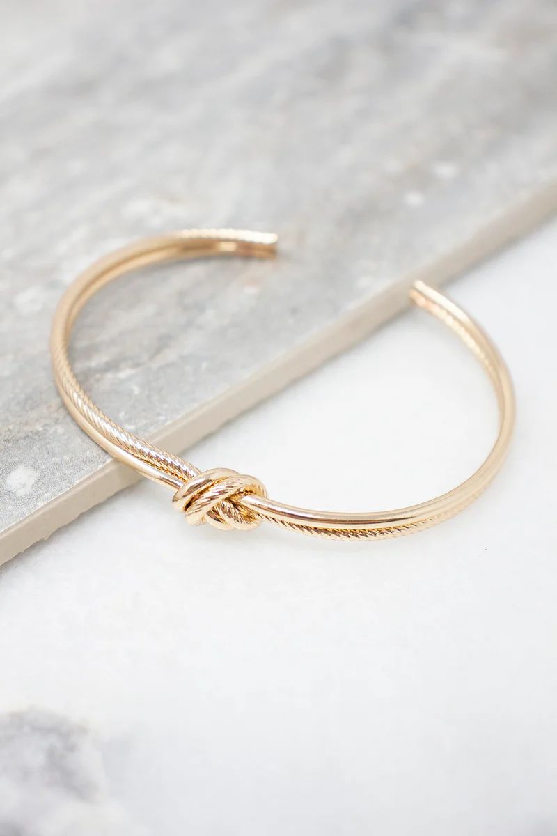 Simply Me Gold Bracelet | The Pink Lily Boutique