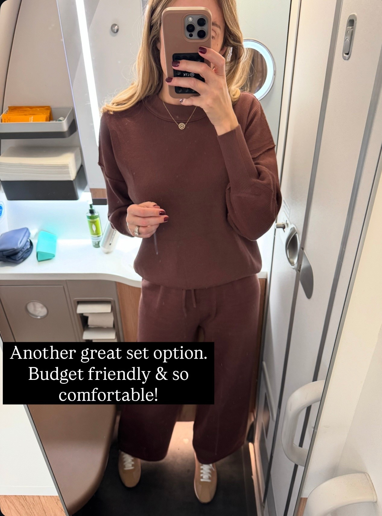 Amazon travel set that I highly recommend 
I wore on my flight to Europe 
✈️
Size small , runs tts 

#LTKGiftGuide #LTKTravel #LTKOver40