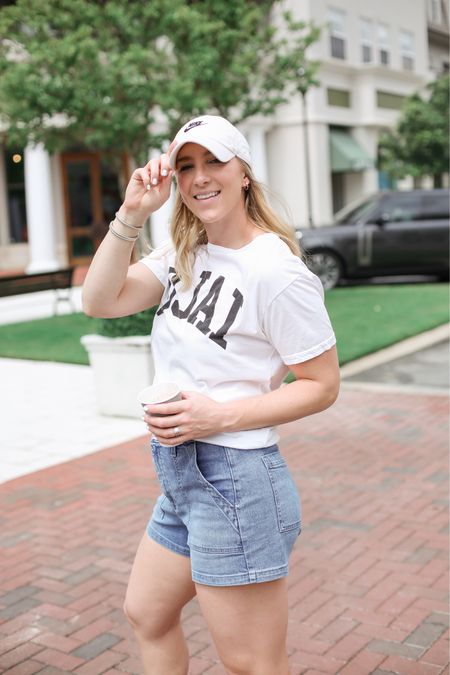 Love this easy look for sightseeing around town. When was the last time you were a tourist of your own city? Sometimes we forget all there is to see. The shirt I linked is part of a shop that has TONS of city name shirts. Super cute. 

Spring outfit / spring look / summer outfit / travel outfit / travel look / sightseeing outfit 

#LTKfindsunder50 #LTKtravel
