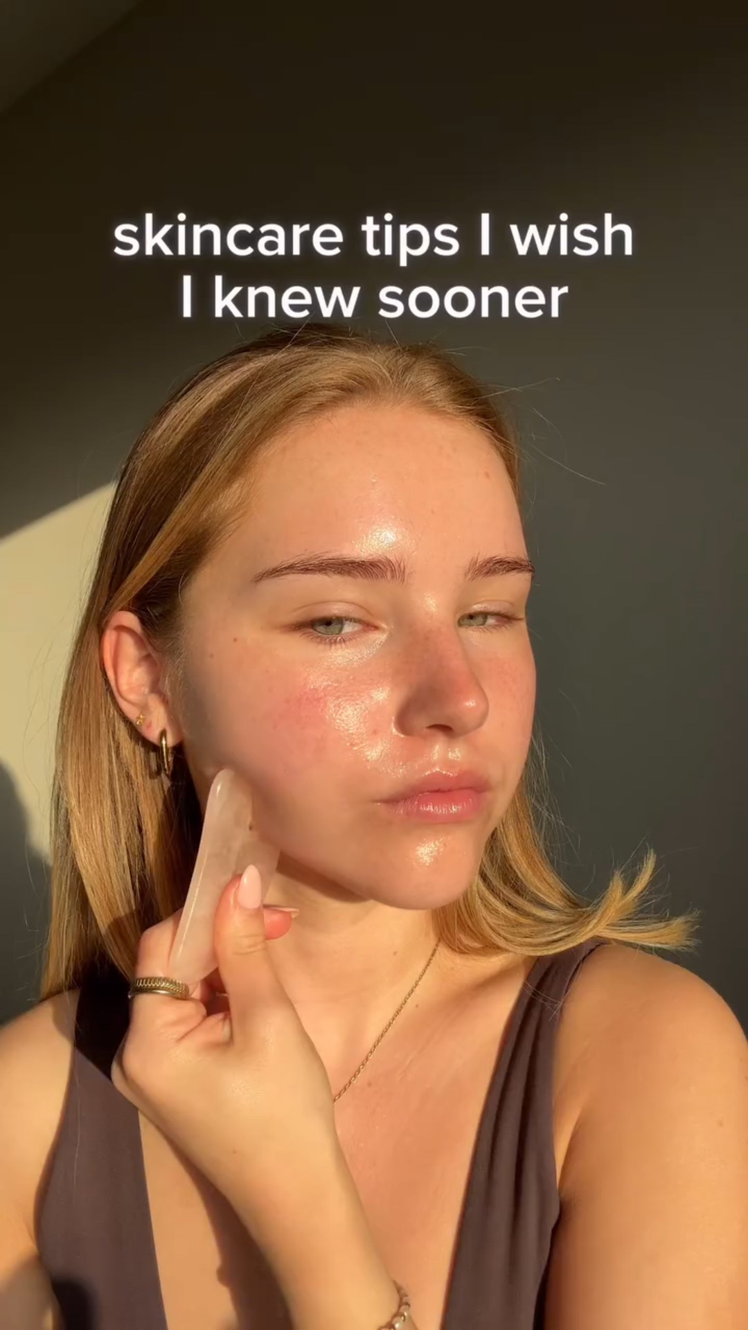 take notes📝 (hold down to read) ⬇️MORE INFO⬇️

SKIP MOISTURISER, JUST USE SPF
☀️Most SPF’s have hydrating ingredients in them, so unless you have dry skin, you don’t need to be doing both steps. 
☀️Less products often = less irritation! Not to mention you’ll save product & money!

RETINAL >>> RETINOL EYE CREAM
🧴Retinal is a better option than retinol for under-eye skin because it’s a more potent, faster-acting retinoid, so you get results sooner and with less irritation than retinol. 

SKIP MORNING CLEANSE
🫧Most people don’t need to be using a cleanser in the morning.
🫧 Just use water to cleanse to avoid stripping your skin.

LYMPHATIC DRAINAGE
🧹I dry brush twice a week & try to gua sha daily.
It stimulates the lymphatic system, reduces inflammation, & supports detoxification!

 DOUBLE CLEANSE
🧴Using an oil allows you to remove dirt, oil, pollution & SPF BEFORE you then actually wash your SKIN UNDERNEATH with your water based cleanser. 
🧴So even when you’re not wearing makeup, double cleanse!!

Leave any questions below!!

@lifewithmils_ 💕

•
And there are acne healing guides in my bio for anyone who needs some support with their skin🫂

•
 #lifewithmils #clearskin #acne #hormonebalance #hormones #healacnenaturally #skintok #skincare #skincaretips