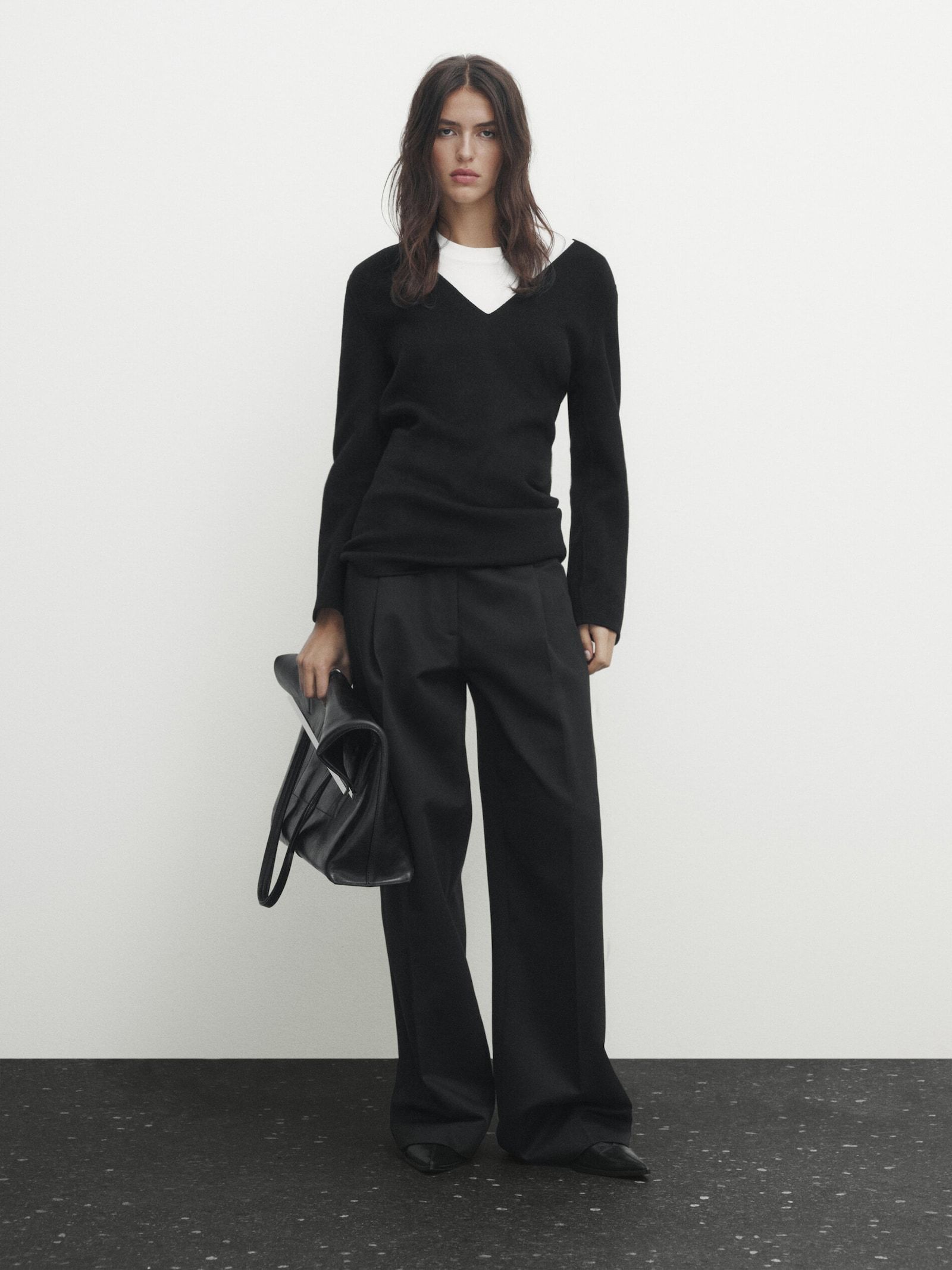 Schwarze Hose in Full Length mit Bundfalten | Massimo Dutti DE