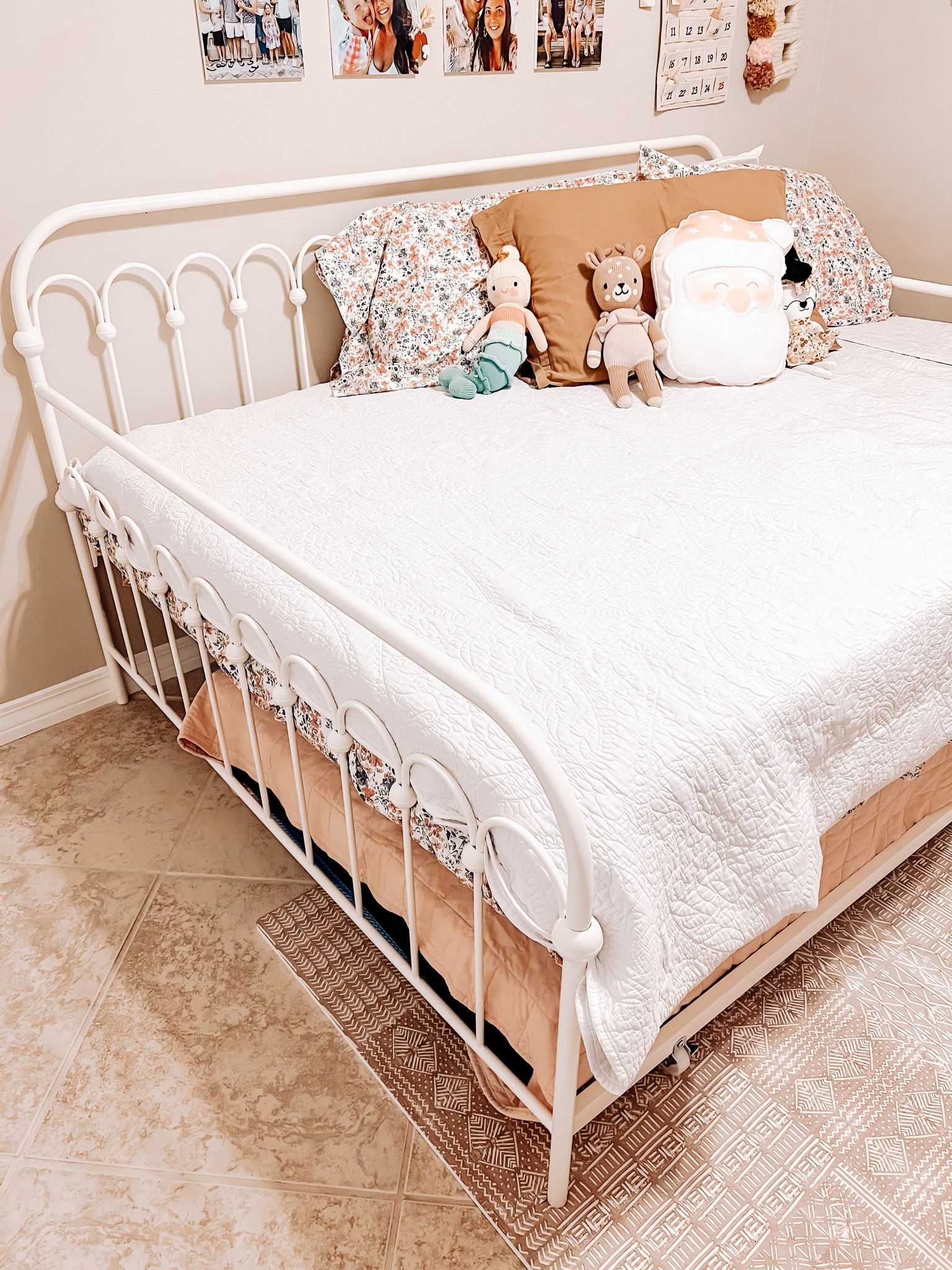 Playroom / guest room

#LTKkids #LTKhome #LTKFind