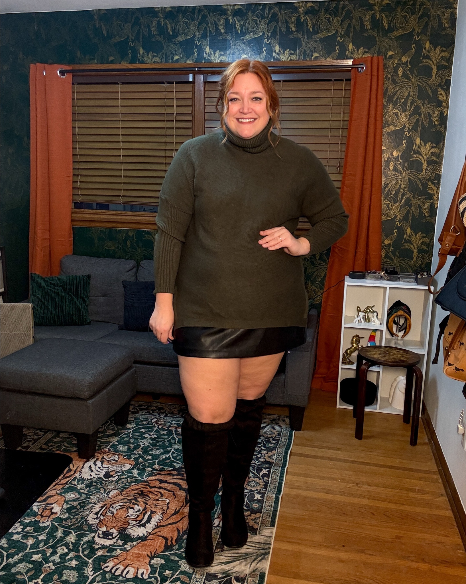 Yes, please.

#LTKMidsize #LTKHoliday #LTKPlusSize