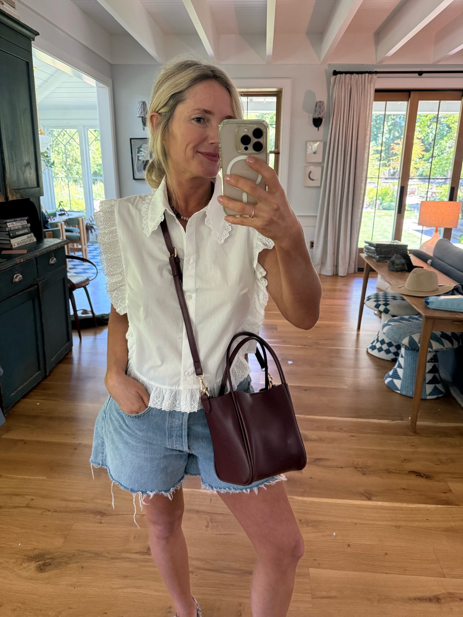 Relinking this bag for yall - it’s so perfect for around town:)

#LTKootd #LTKgrwm #LTKOver40
