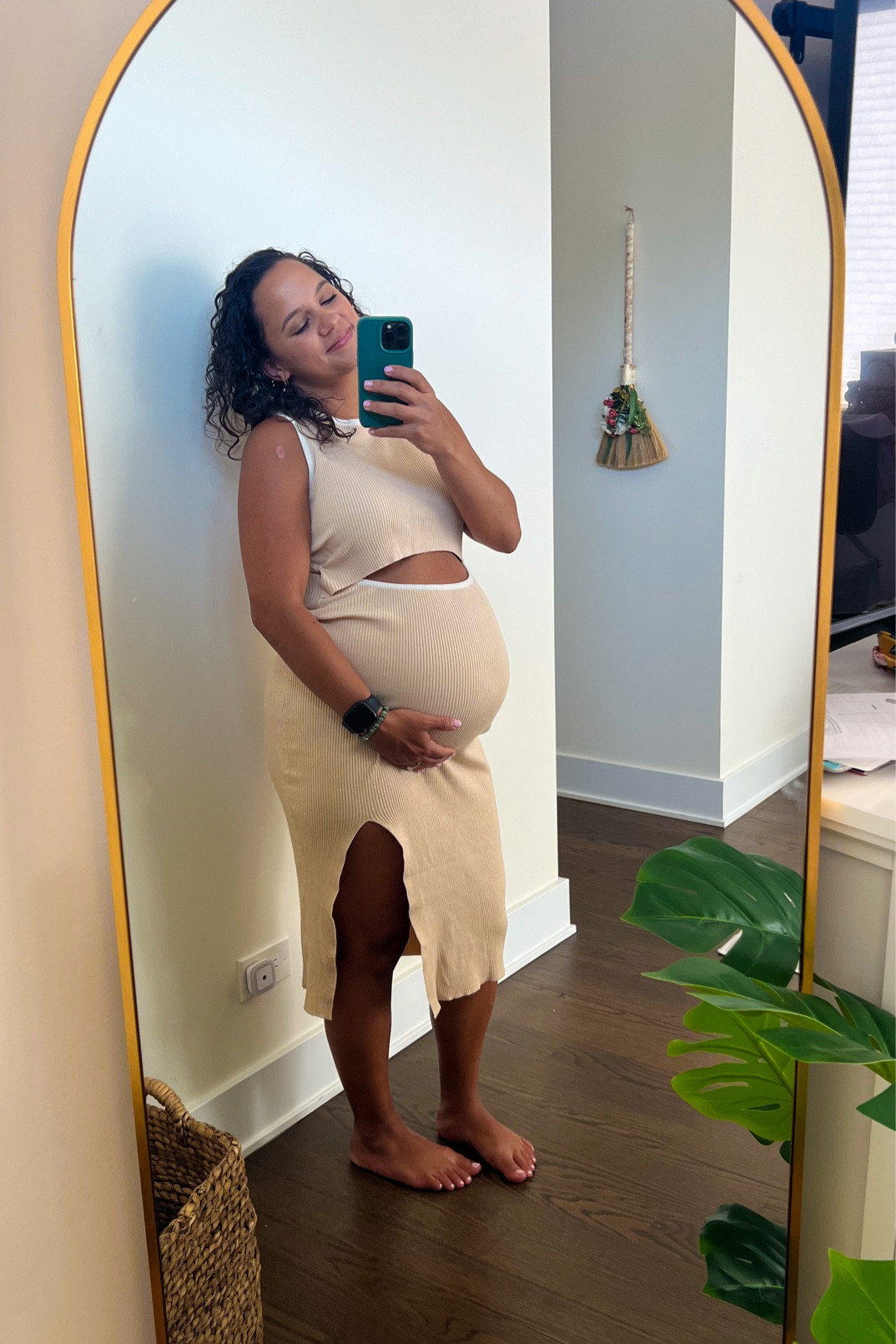 It's giving hot mom vibes 😏

I'm wearing a size medium but probably could have done a small for a more snug fit

Amazon fashion, affordable fashion, bump friendly, bump friendly dress, maternity outfit, summer dress, resort dress, vacation outfit 

#LTKbump #LTKstyletip #LTKunder50