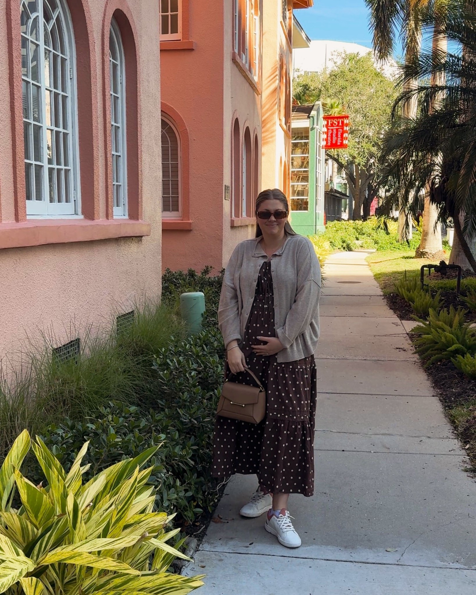 Obsessed with this dress! 

#LTKBump #LTKMidsize