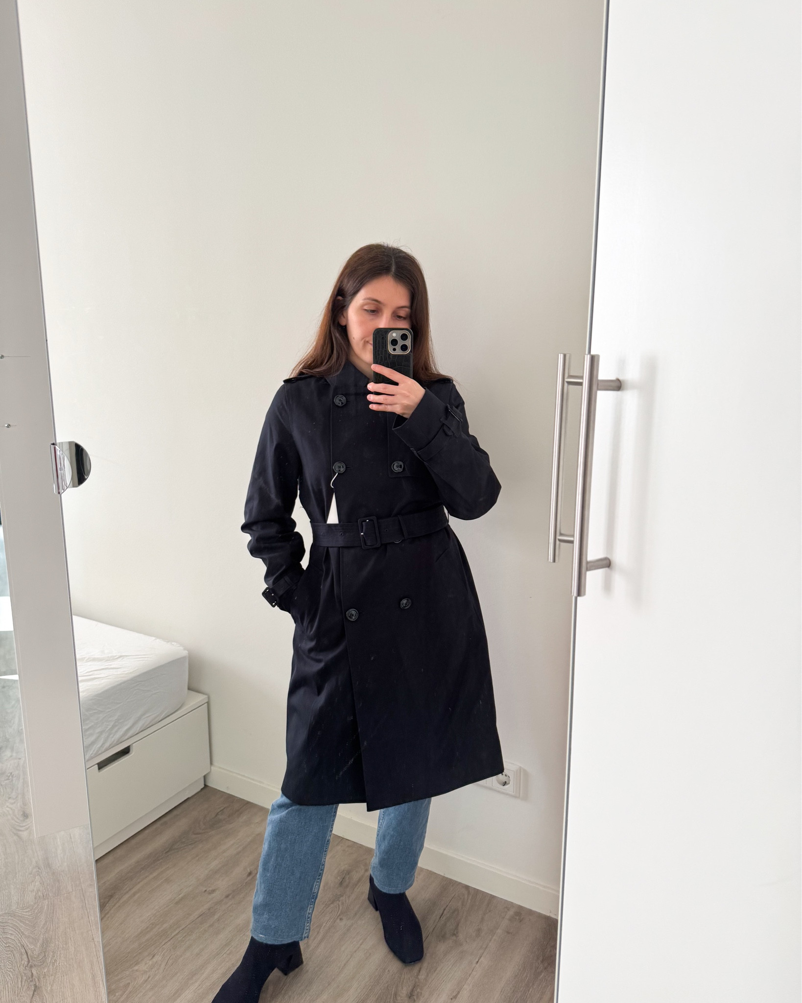 My latest purchase is this Mango navy blue trench coat.
I bought it a few hours ago and I’m telling you run don’t walk to get it as well!
It’s water repellent, which is mandatory if you live in the Netherlands or any other rainy place! The colour is perfect if you ask me. The rich navy blue goes with so many items and not gonna lie, I consider it a neutral shade.
The length on me is below the knee (I’m 153cm/5 feet) so on taller people will probably be right above knee length.
The best part? It’s currently on sale and costs a 56€ down from 80€!

LTKAroundTheWorld #LTKspring #LTKeurope