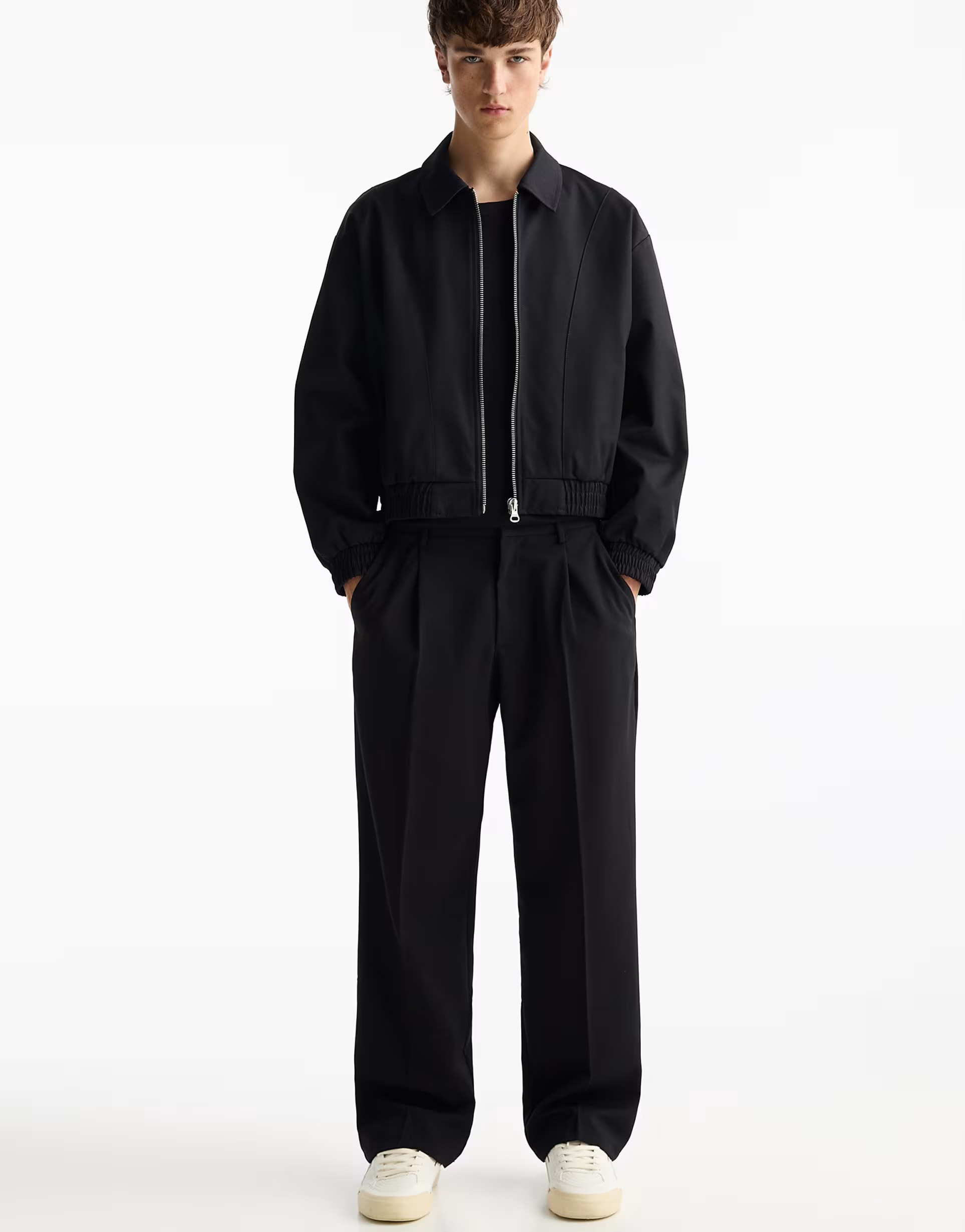 Pull&Bear tailored fit wide leg trousers in black | ASOS | ASOS (Global)