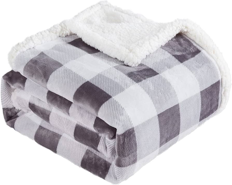 Touchat Sherpa Plaid Throw Blanket, Fuzzy Fluffy Soft Cozy Blanket, Twin Size Plush Fleece Flanne... | Amazon (US)