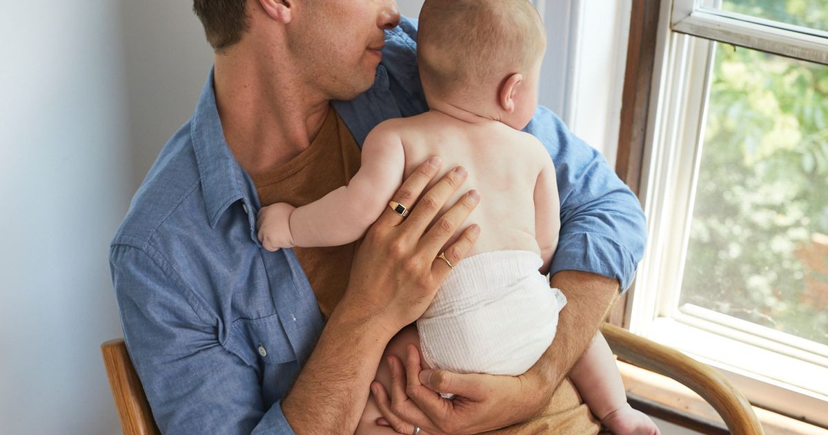 Hypoallergenic Baby Wipes | 99% Water and Plant-based Fibers | Coterie | Coterie