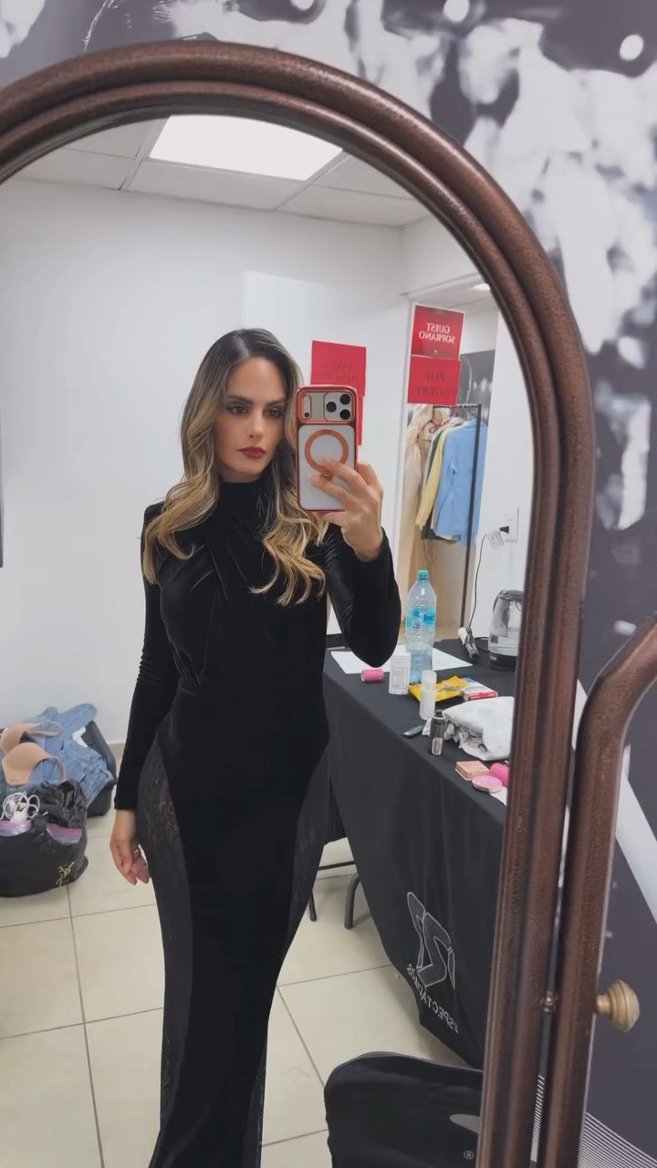 Last show of the Mexico run with Maestro Bocelli. Wearing @Michael Costello x @Revolve 🖤 #OOTD

#LTKWorkwear #LTKootd #LTKPetite