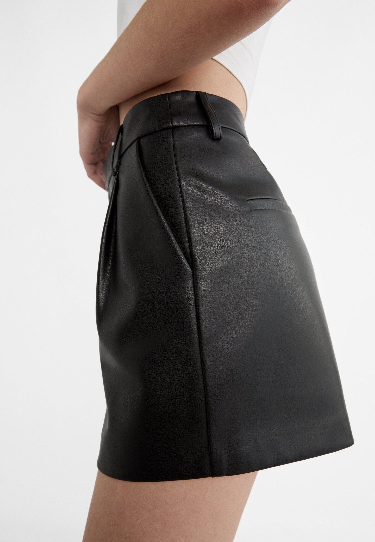 Faux leather shorts | Stradivarius (UK)
