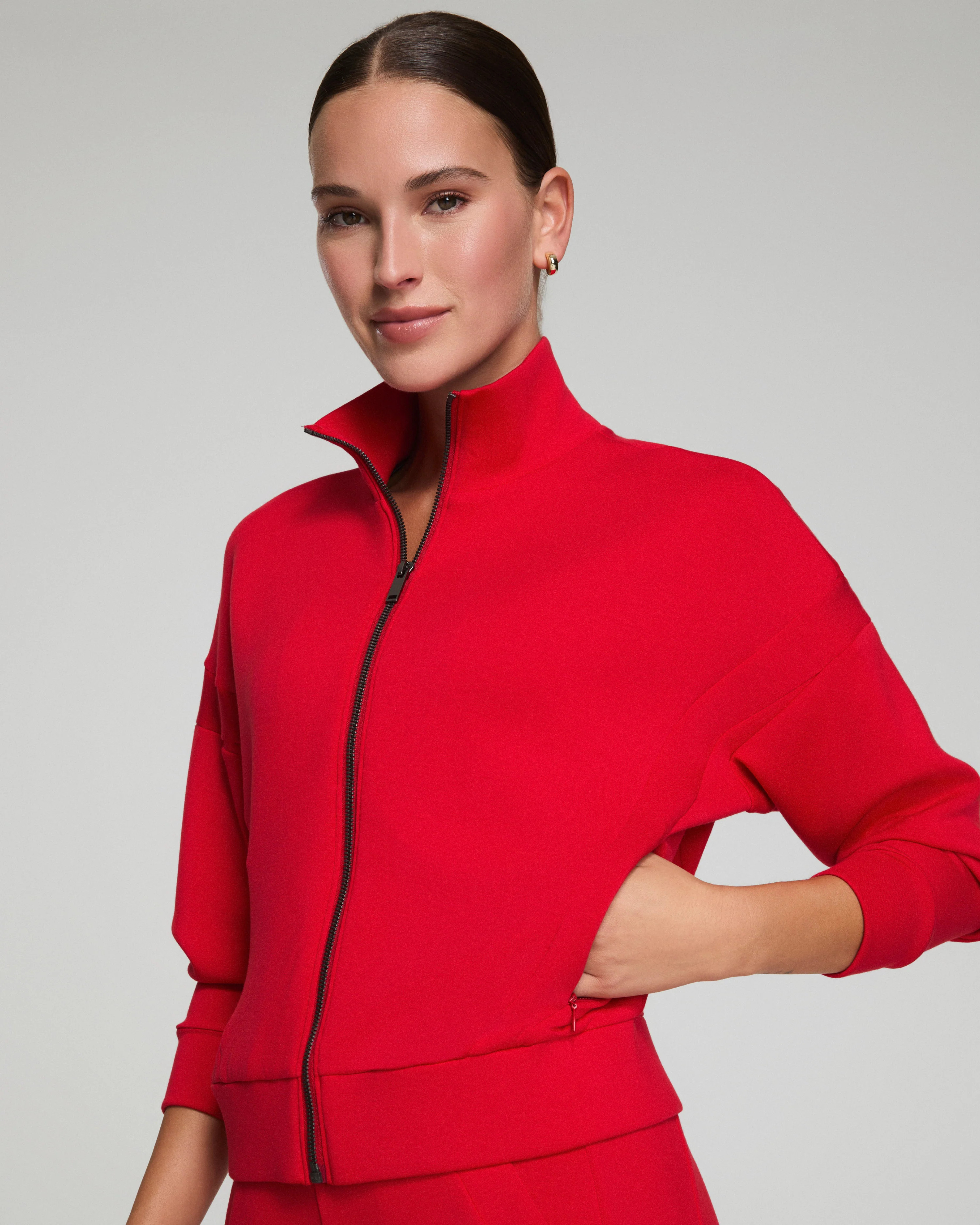 AirEssentials Track Jacket – Lightweight, Sporty & Ultra-Soft | SPANX | Spanx