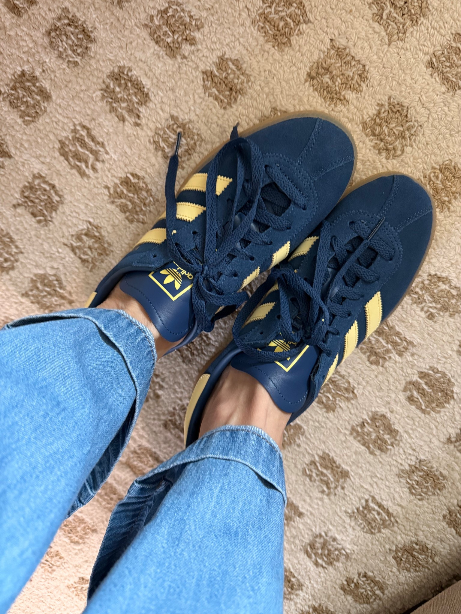 My new favorite addidas 

#LTKSpringSale #LTKootd #LTKmomlife