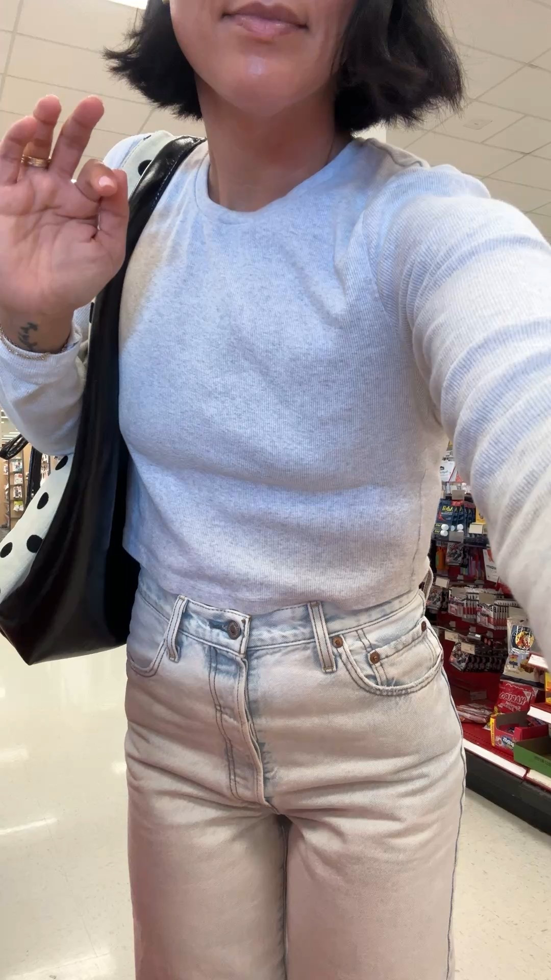 target run fit 

#LTKFindsUnder50 #LTKStyleTip #LTKSeasonal