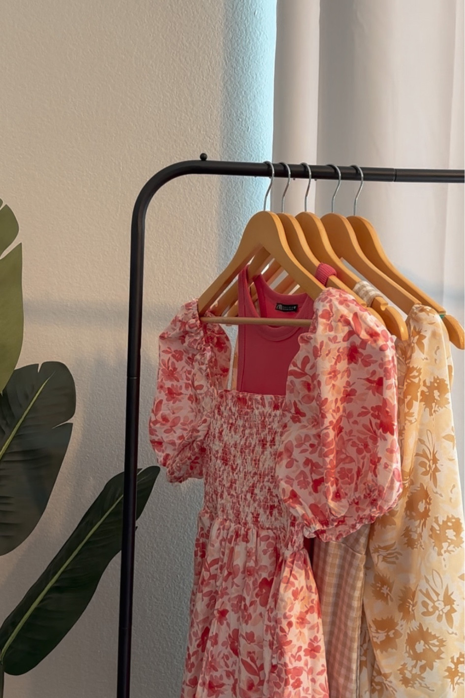 Abercrombie spring dress! 

#LTKfit #LTKFind #LTKGiftGuide