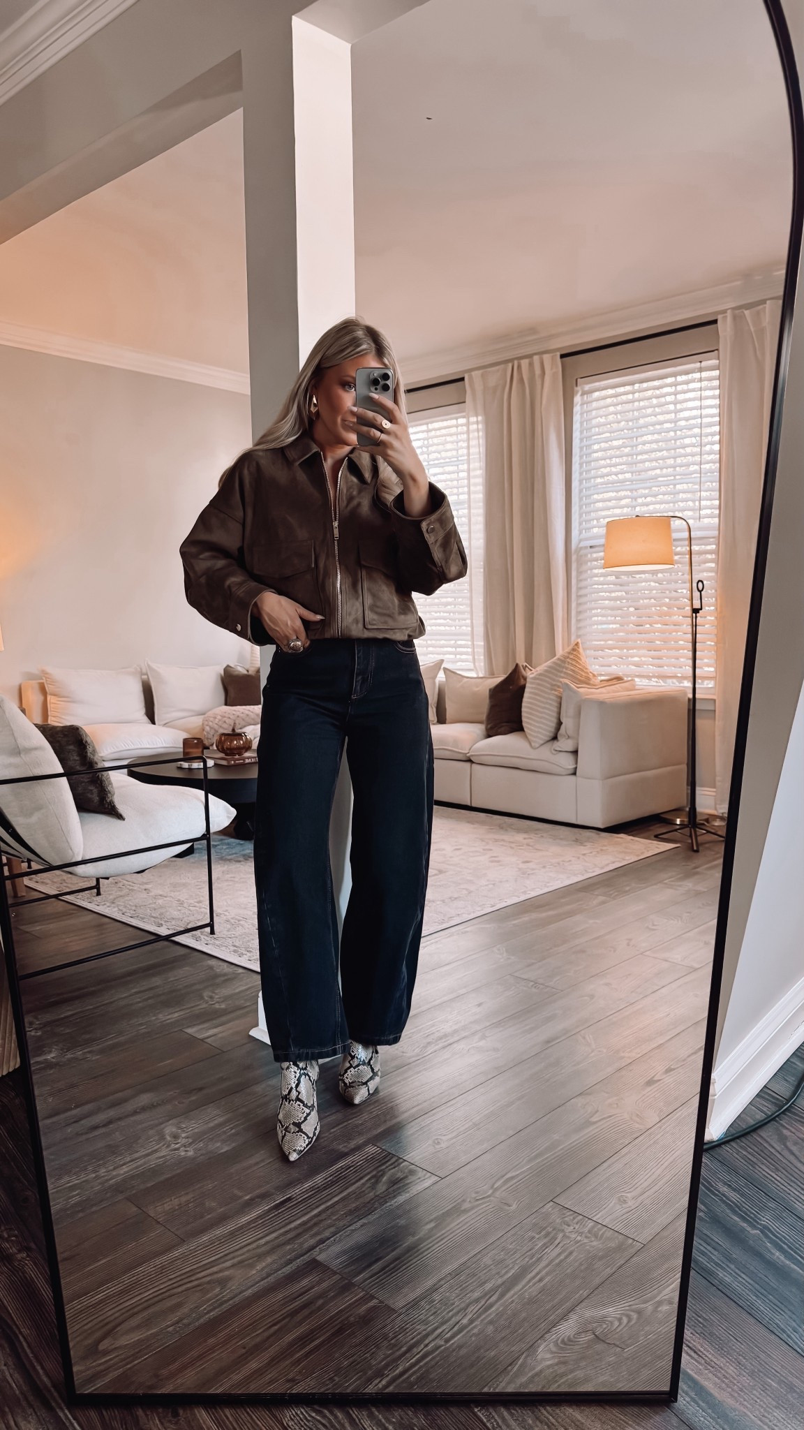 Top selling look this week: this cropped faux suede jacket and barrel jeans! 

#LTKFindsUnder100 #LTKStyleTip #LTKSeasonal