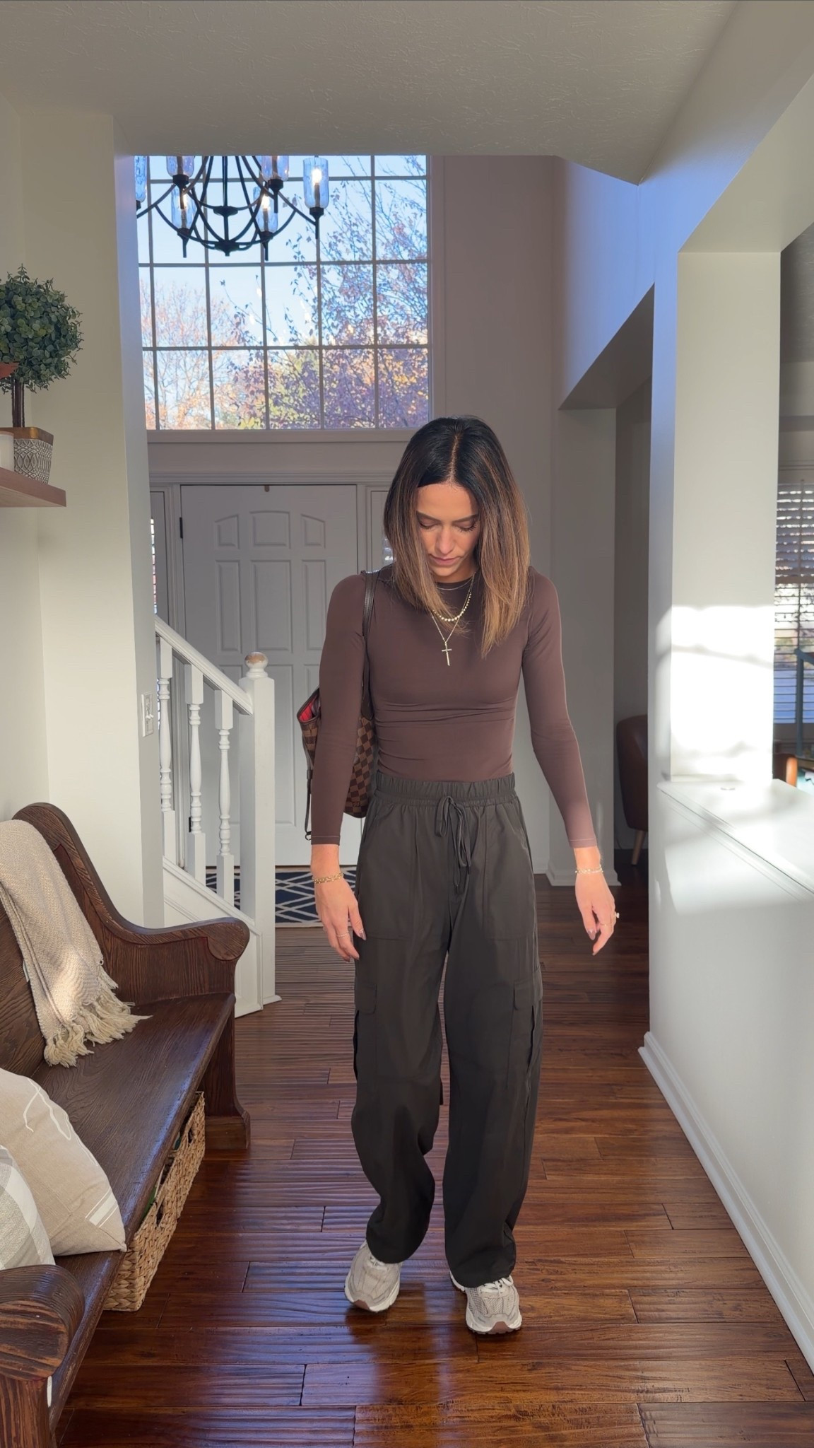 OOTD, mom outfit, work from home 

Pants: small, most underrated athleisure brand!!
Top: SKIMS dupe!! Wearing a small, i have 5 colors and an obsessed with this shirt 


#LTKFindsUnder50 #LTKShoeCrush #LTKTall