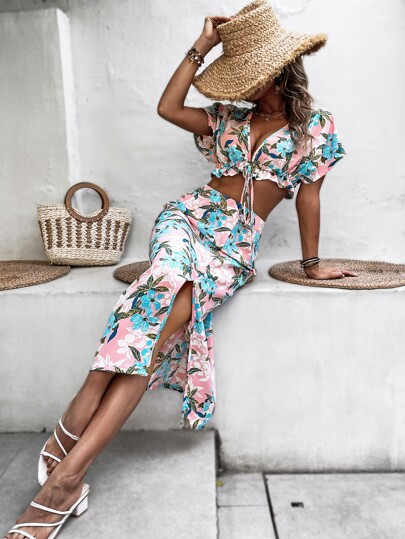 Allover Floral Print Tie Front Crop Top With Split Thigh Skirt | SHEIN