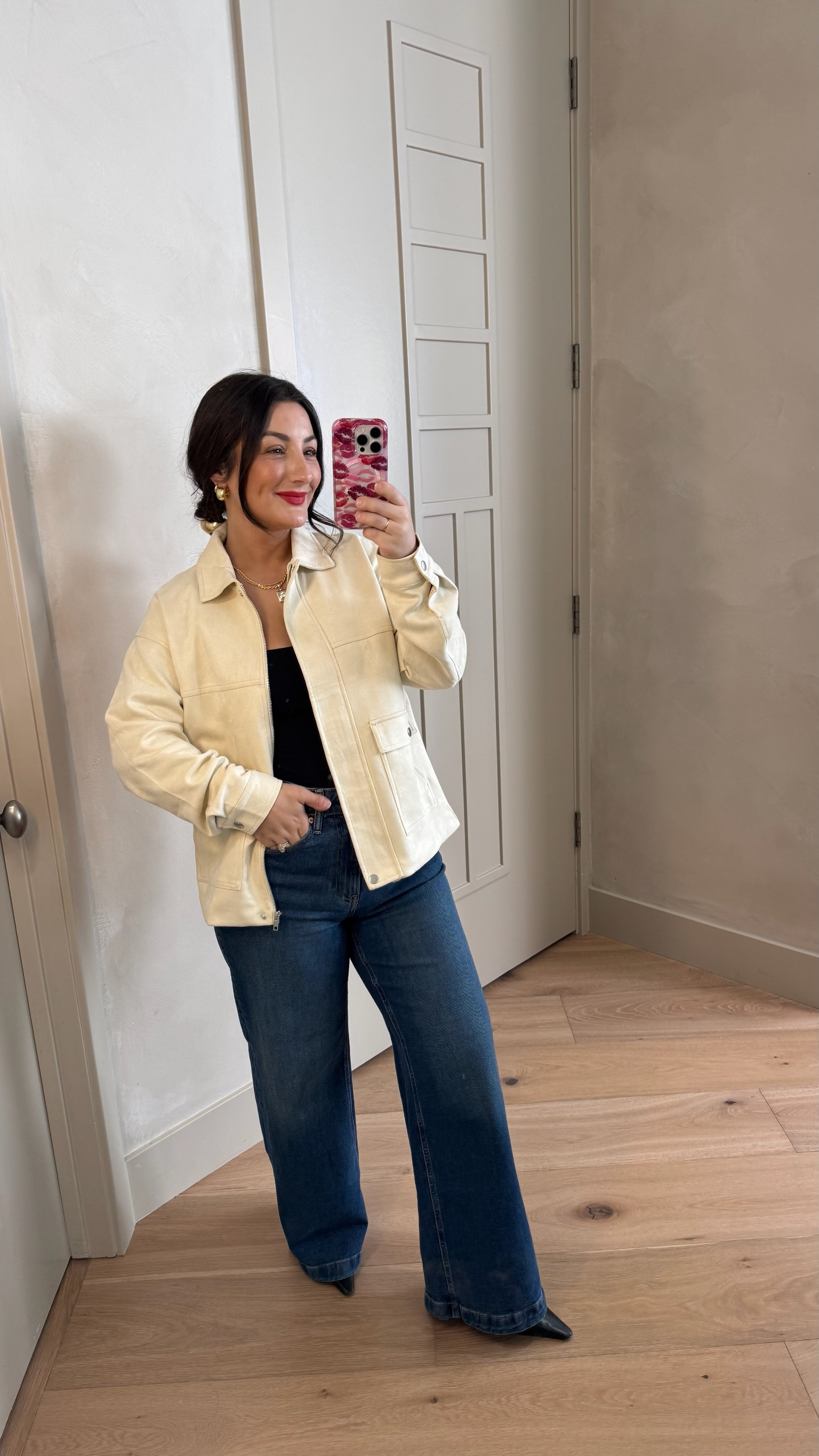 Suede jacket and black tank size small
Jeans size 27petite 

5'0" 140lbs
 Petite friendly

#LTKdayinmylife #LTKootd #LTKPetite