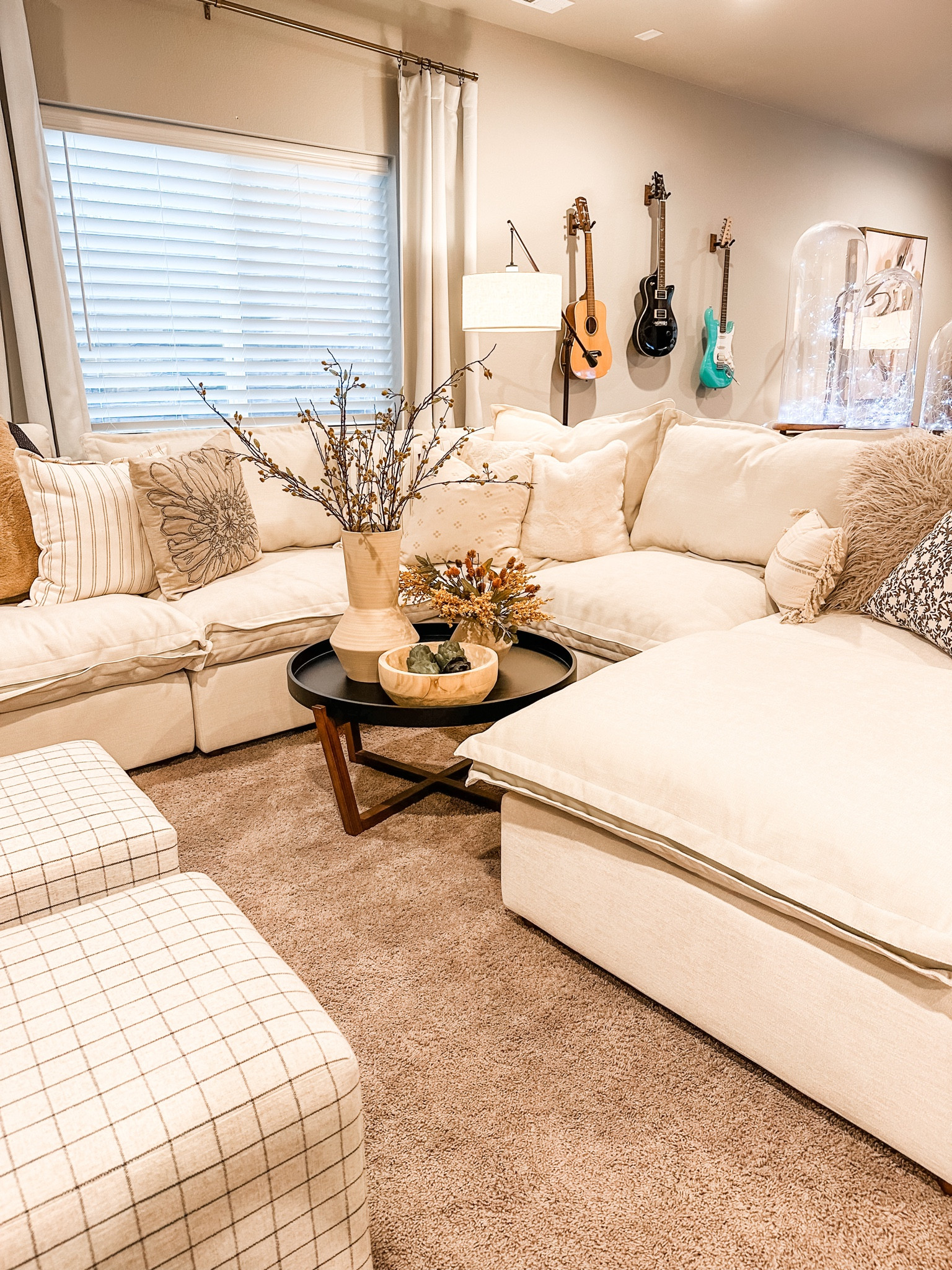 5 Piece Modular Couch and Ottoman from Homebody

#sectional #linen couch #neutral couch #stayathomebody #LTKFind

#LTKstyletip #LTKhome