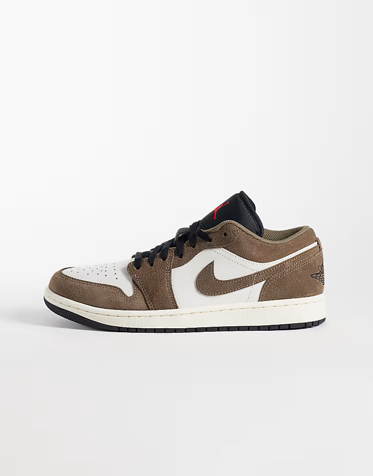 \u203a Nike Dunk low Retro PRM trainers in light beige | ASOS (Global)