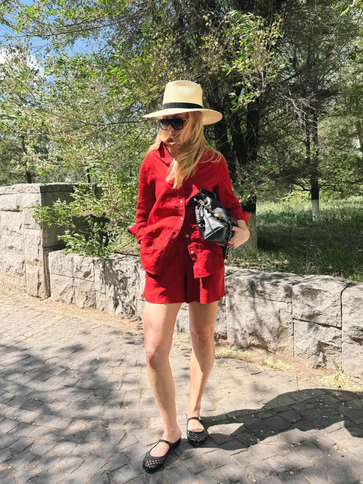 This chic linen shorts set from @Quince is under $75- the red won’t last long! This is the set you’ll wear everywhere this summer

#LTKTravel #LTKSeasonal #LTKOver40