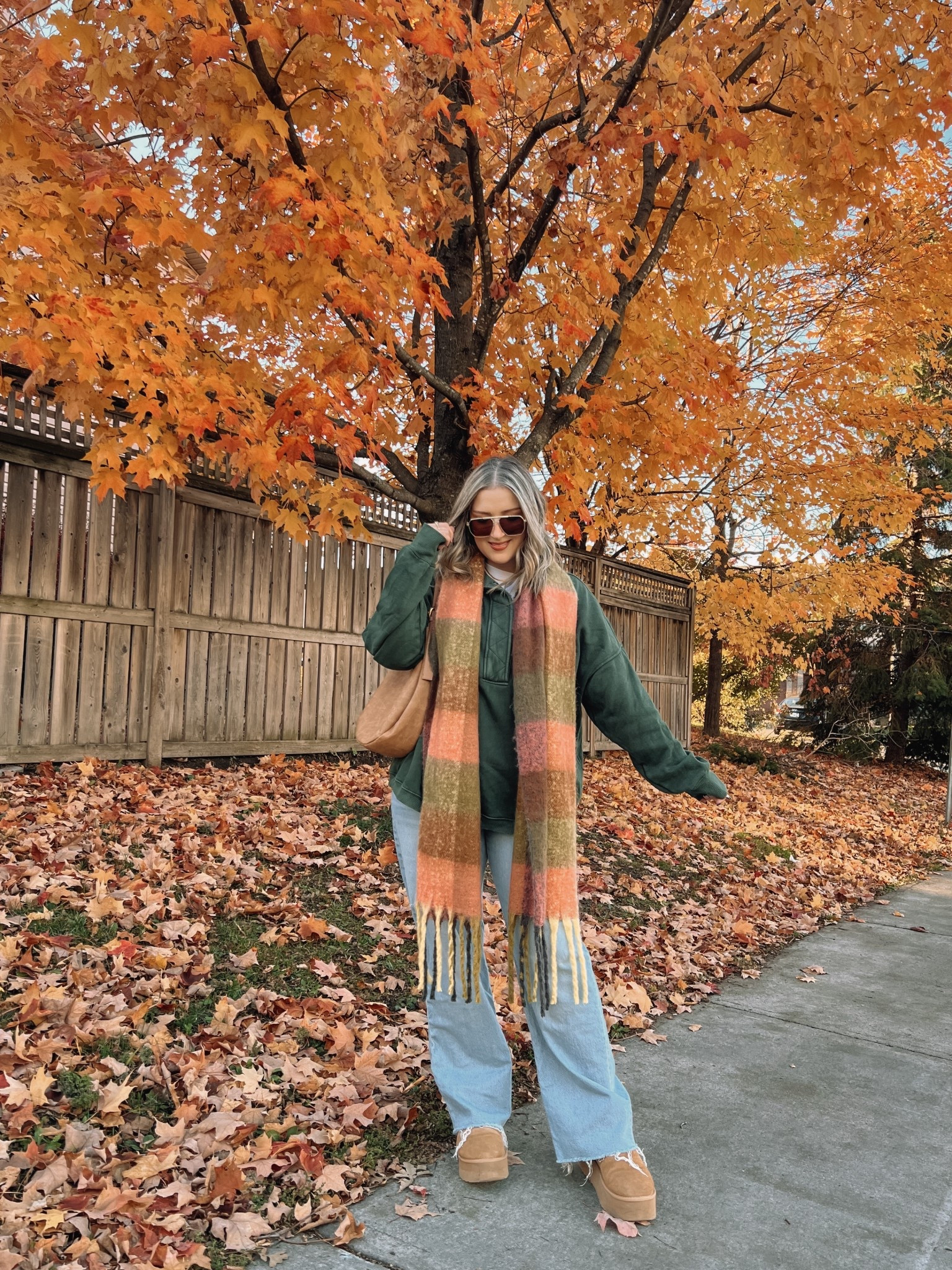 Casual fall outfit! Wearing my usual size L in the quarter snap sweatshirt and white tee. Linked this year’s version of my jeans which have no rips, wearing size 12. Ugg look for less boots are Amazon and holding up so well! I’m a 9.5-10 and wear a 10. Canadian Old Navy links are under “similar products”


#LTKstyletip #LTKfall #LTKmidsize