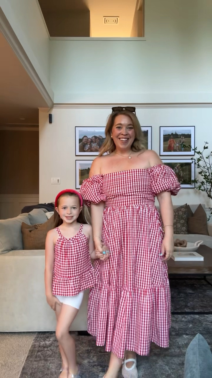 Mother and Daughter Matching Outfits ❤️🤍

I’m wearing a size Large Dress 

Maisey is wearing a 5T in everything which is true to size for her! 

Size 12 | Large | 5’4” 

Midsize summer outfits | midsize summer dresses | Jelly Shoes 

#LTKKids #LTKMidsize #LTKFindsUnder50