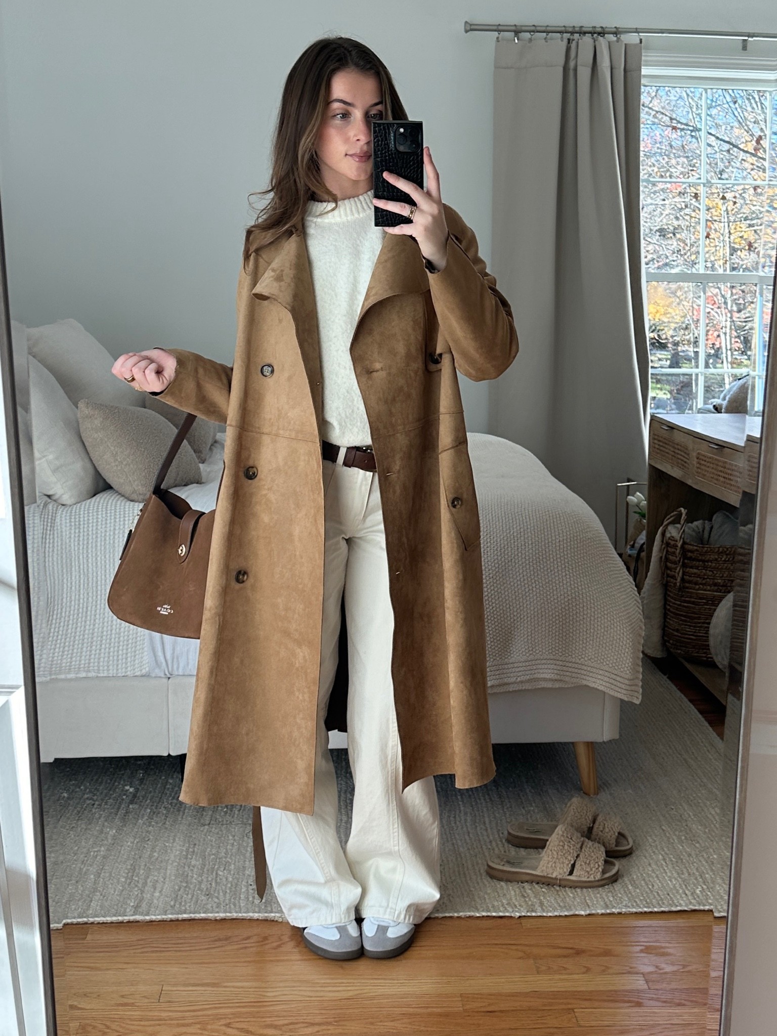 obsessed with this suede trench for fall and winter 🤎

#LTKGiftGuide #LTKWorkwear #LTKStyleTip