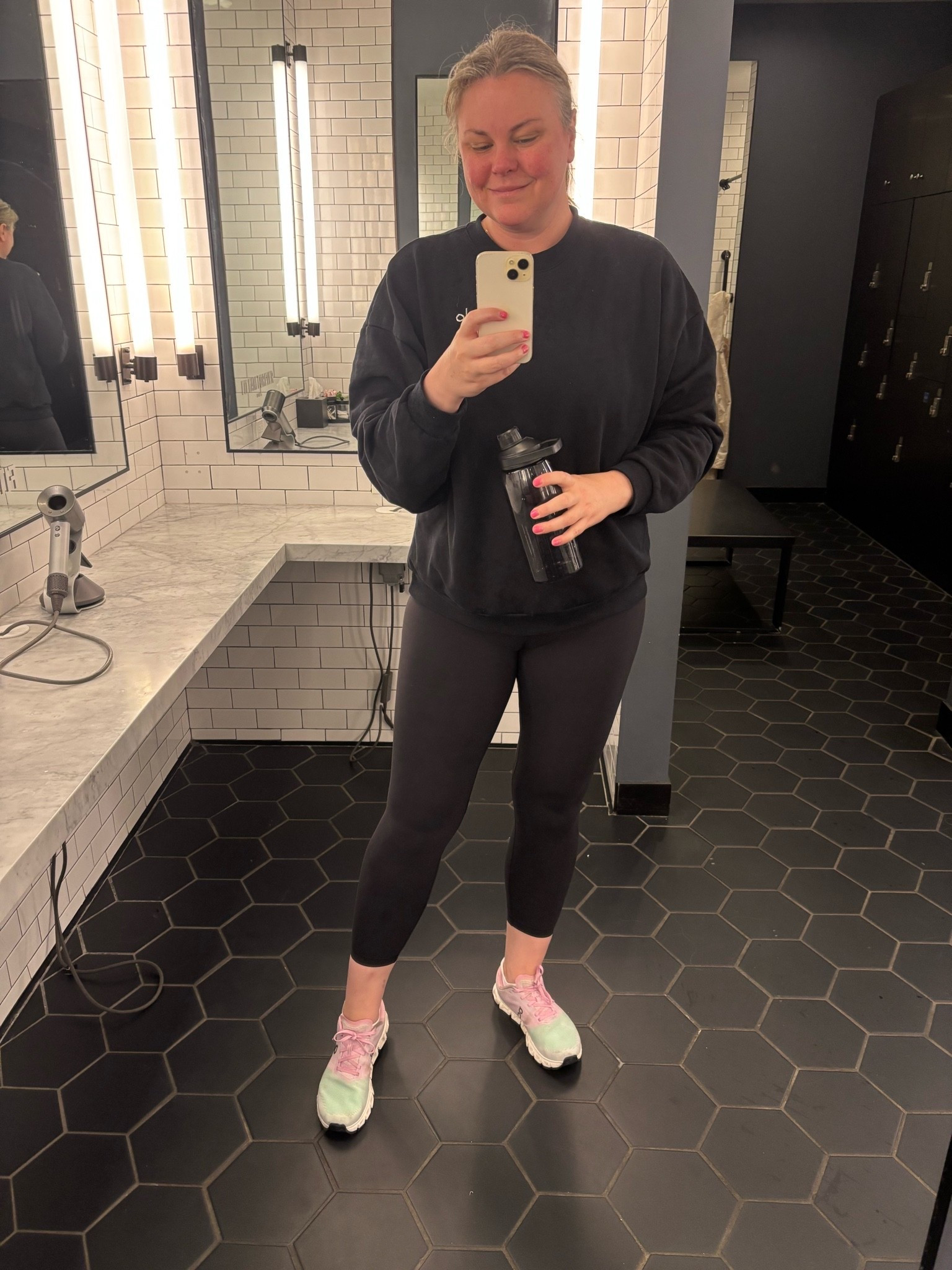 Today’s Barry’s sweatfit

#LTKfitnessgoals #LTKselfcare #LTKActive