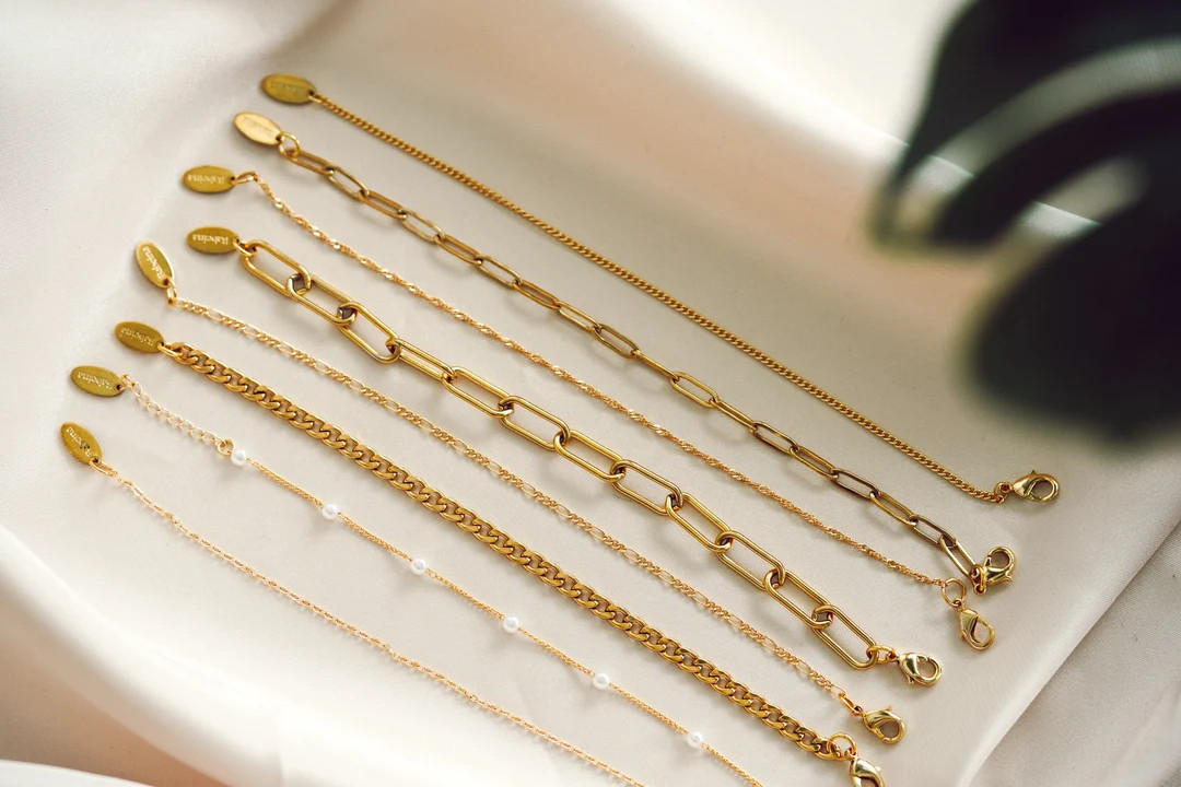 18K Gold Chain Bracelet, Curb Chain Bracelet, Link Chain Bracelet, Pearl Bead Chain Bracelet, Cab... | Etsy (US)