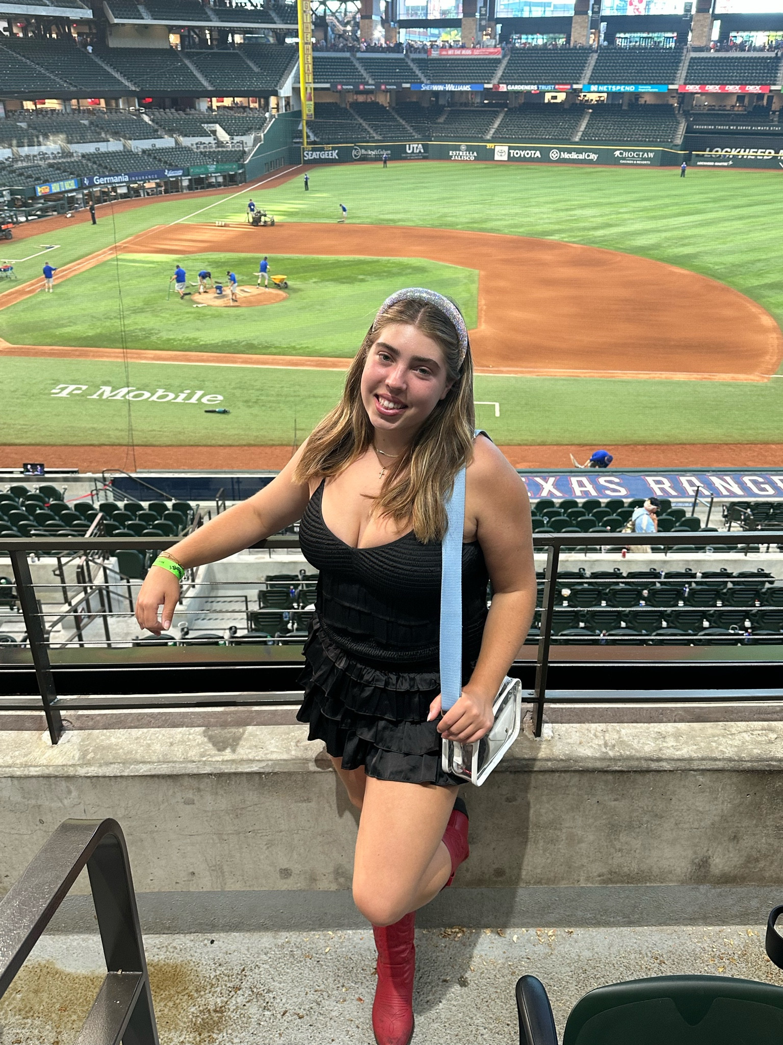 Baseball game day outfit 