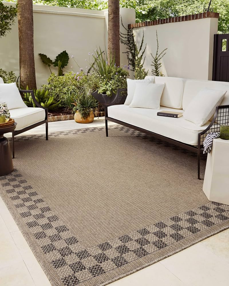 Loloi Chris Loves Julia Providence Collection PRC-01 Natural/Charcoal 5' x 7'-7", .12" Pile Heigh... | Amazon (US)