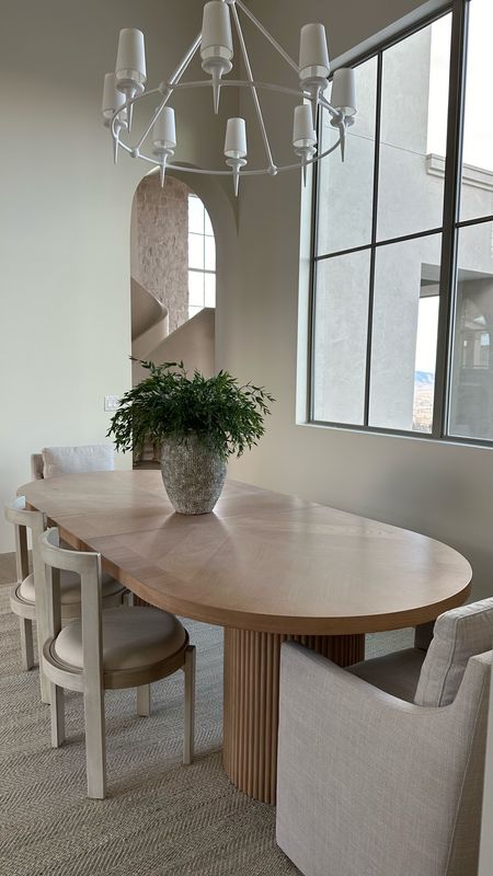 Got one spot in our new house looking kinda put together!! And I looooove this table (this is with one of the leaves in). Also the chairs!!!! And amazing large scale vase too 

#diningroom #diningtable #chair #table #home #newhouse #vase #decor

#LTKSeasonal #LTKsalealert #LTKhome