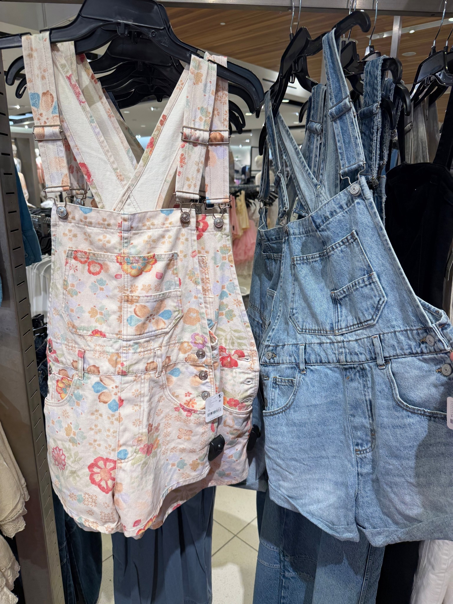 Denim overalls on sale


#LTKSaleAlert