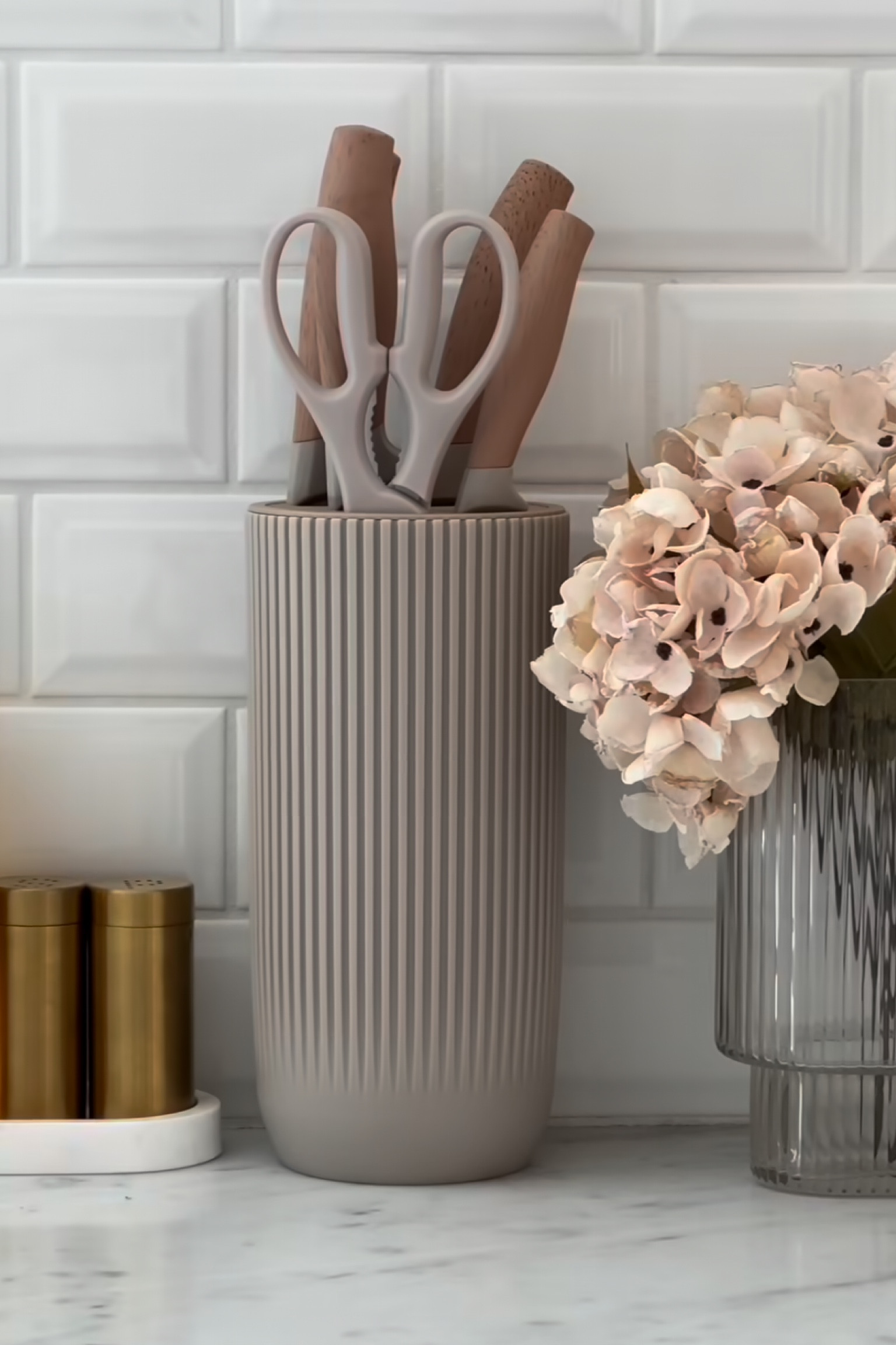 Scroll to shop!! Follow for more Amazon finds!!! Xo! 💫

#LTKFindsUnder100 #LTKHome #LTKFindsUnder50