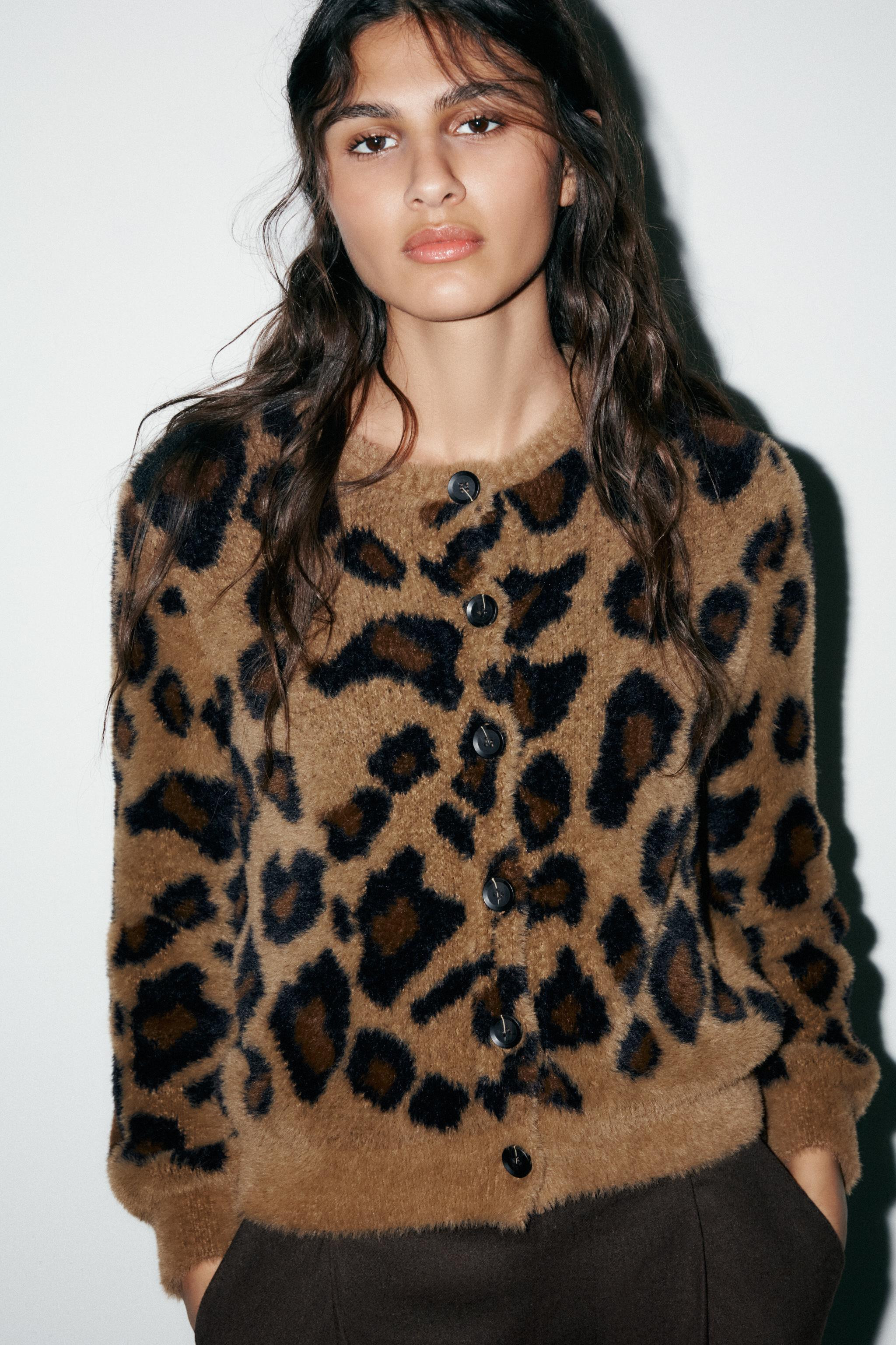 ANIMAL JACQUARD KNIT CARDIGAN | Zara US