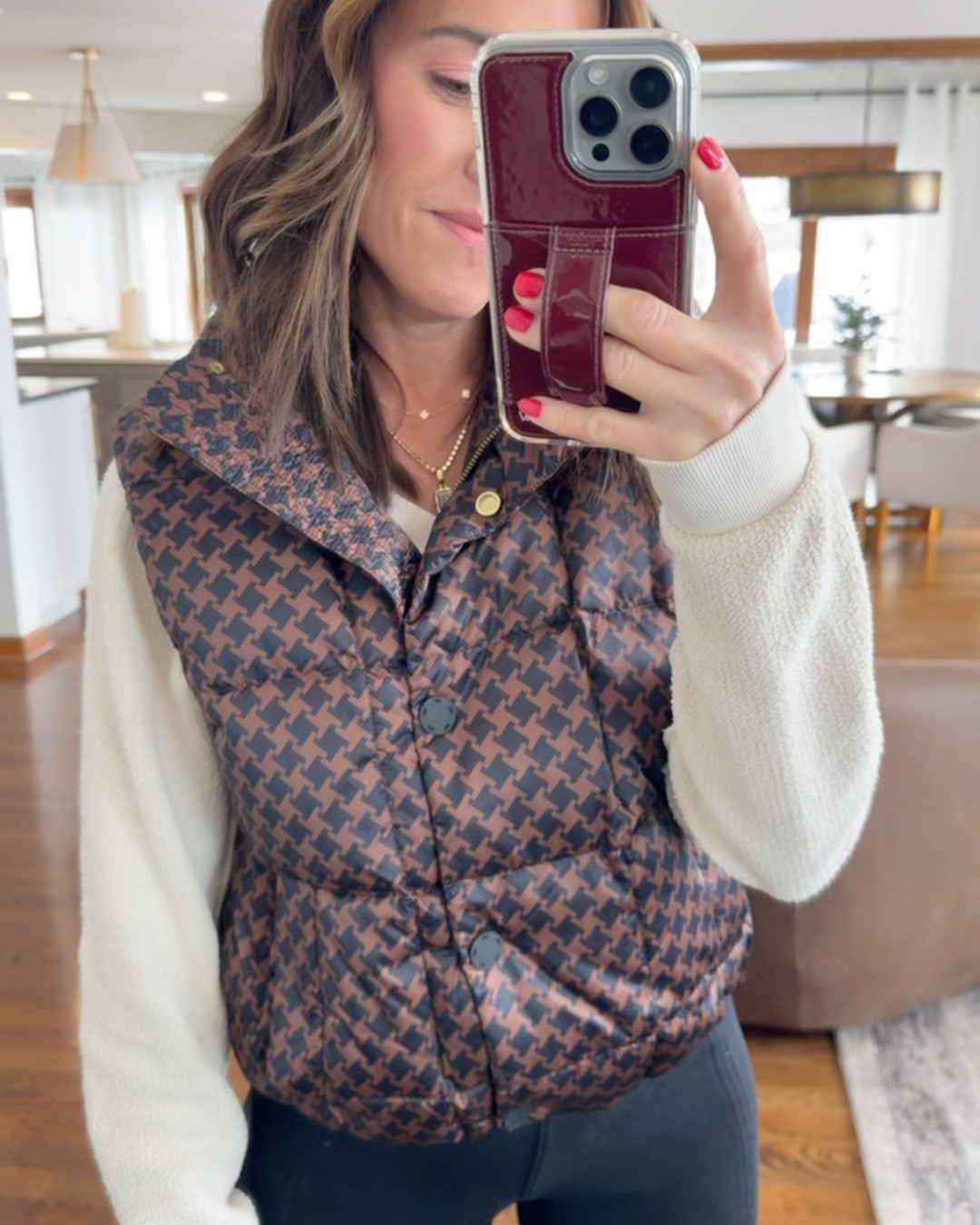 Athleisure. 
XS vest here. Size up for an oversized fit. 
Small sweatshirt. Size up in the crewneck style. 
XS legging 

#LTKSeasonal #LTKootd #LTKOver40