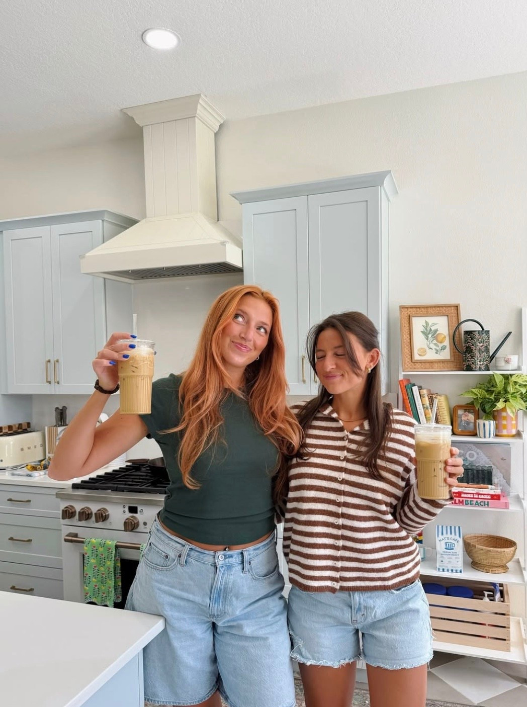 Our outfits!! ☕️