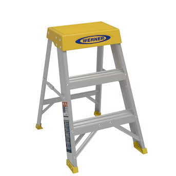 Werner 150B 2-ft Aluminum Type 1A-300-lb Load Capacity Step Ladder | Lowe's