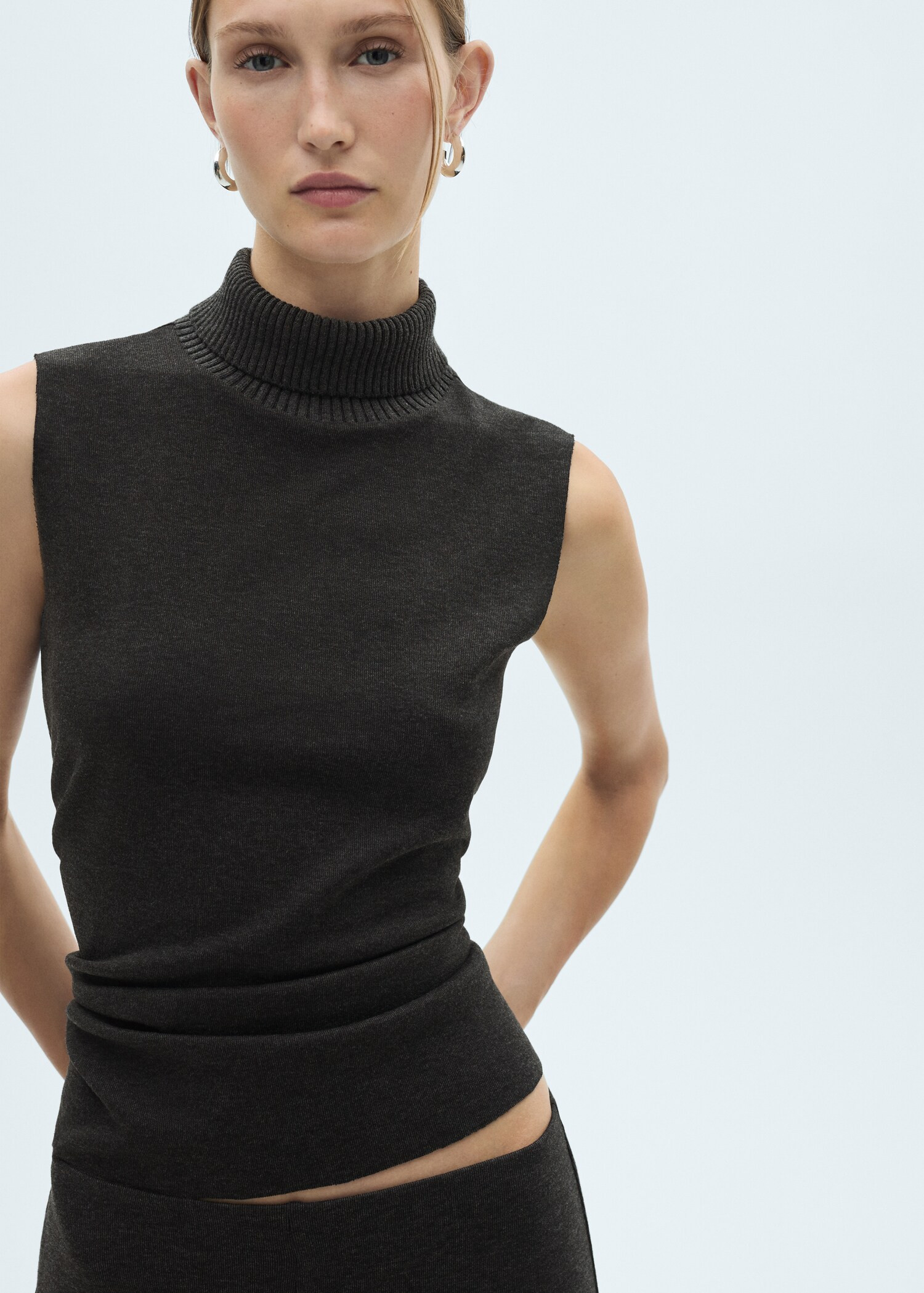 Turtleneck knit top | MANGO (UK)