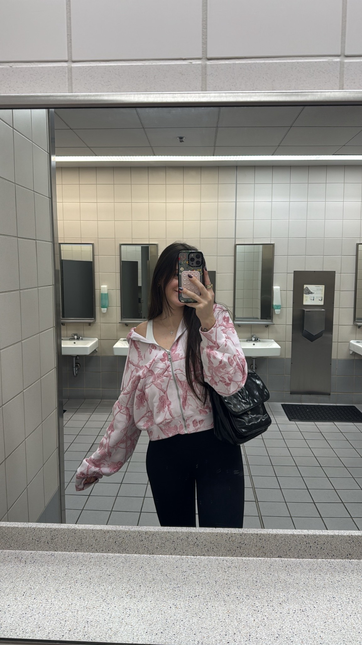 Airport ootd!

#LTKTravel